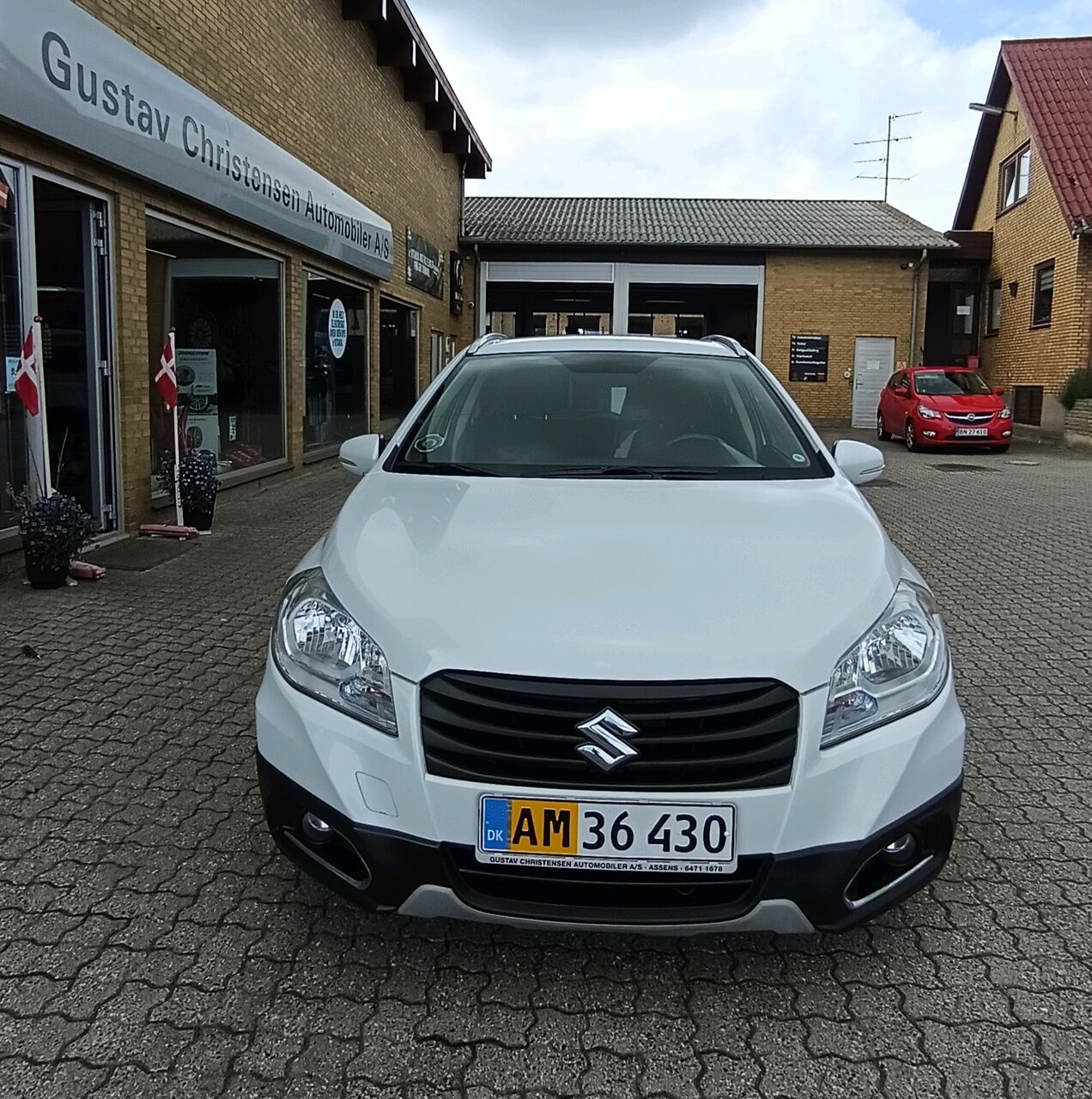 Billede af Suzuki S-Cross 1,6 16V AllGrip Active 4x4 120HK Van
