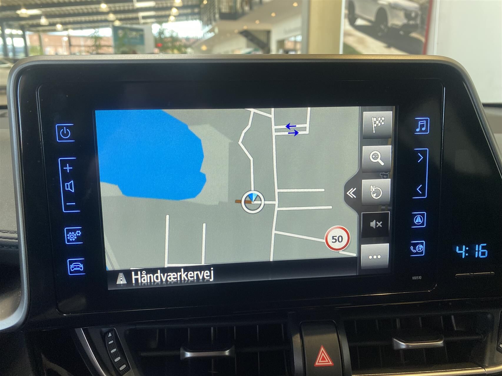 Billede af Toyota C-HR 1,8 Hybrid C-LUB Premium Selected Multidrive S 122HK 5d Aut.