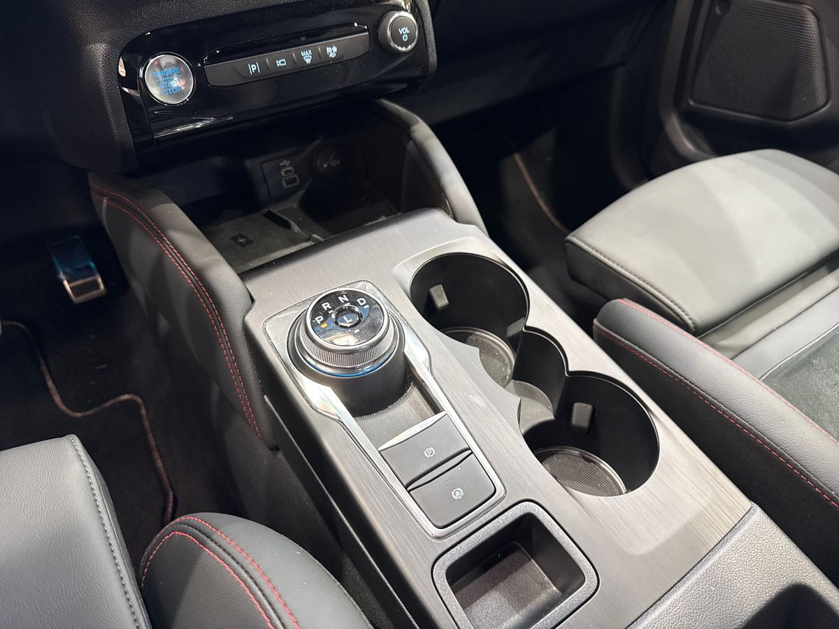 Billede af Ford Kuga 2,5 Plugin-hybrid ST-Line X CVT 243HK 5d Aut.