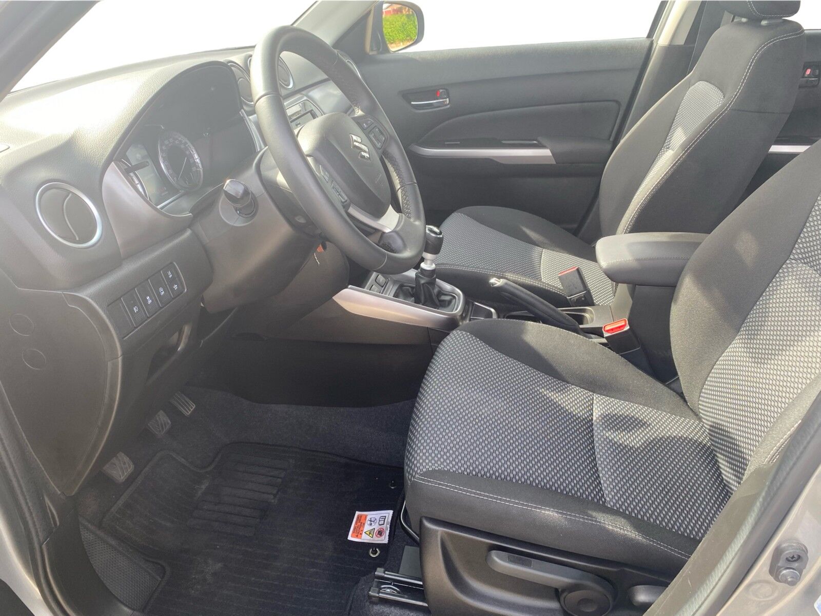 Billede af Suzuki Vitara 1,4 Boosterjet  Mild hybrid Active 129HK 5d 6g