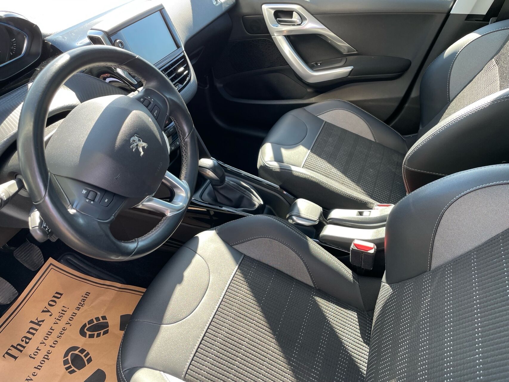 Billede af Peugeot 2008 1,5 BlueHDi Prestige 100HK 5d