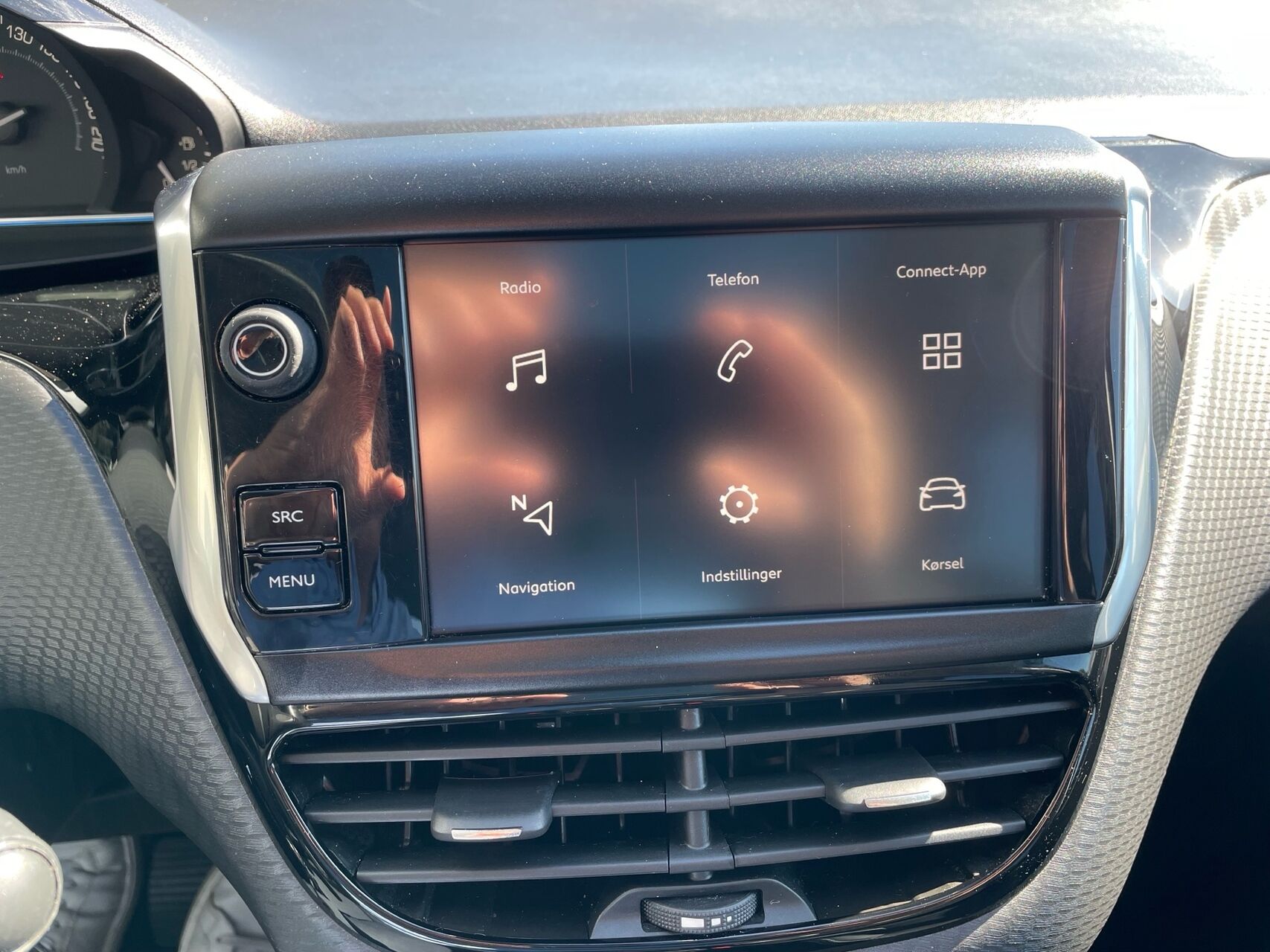 Billede af Peugeot 2008 1,5 BlueHDi Prestige 100HK 5d