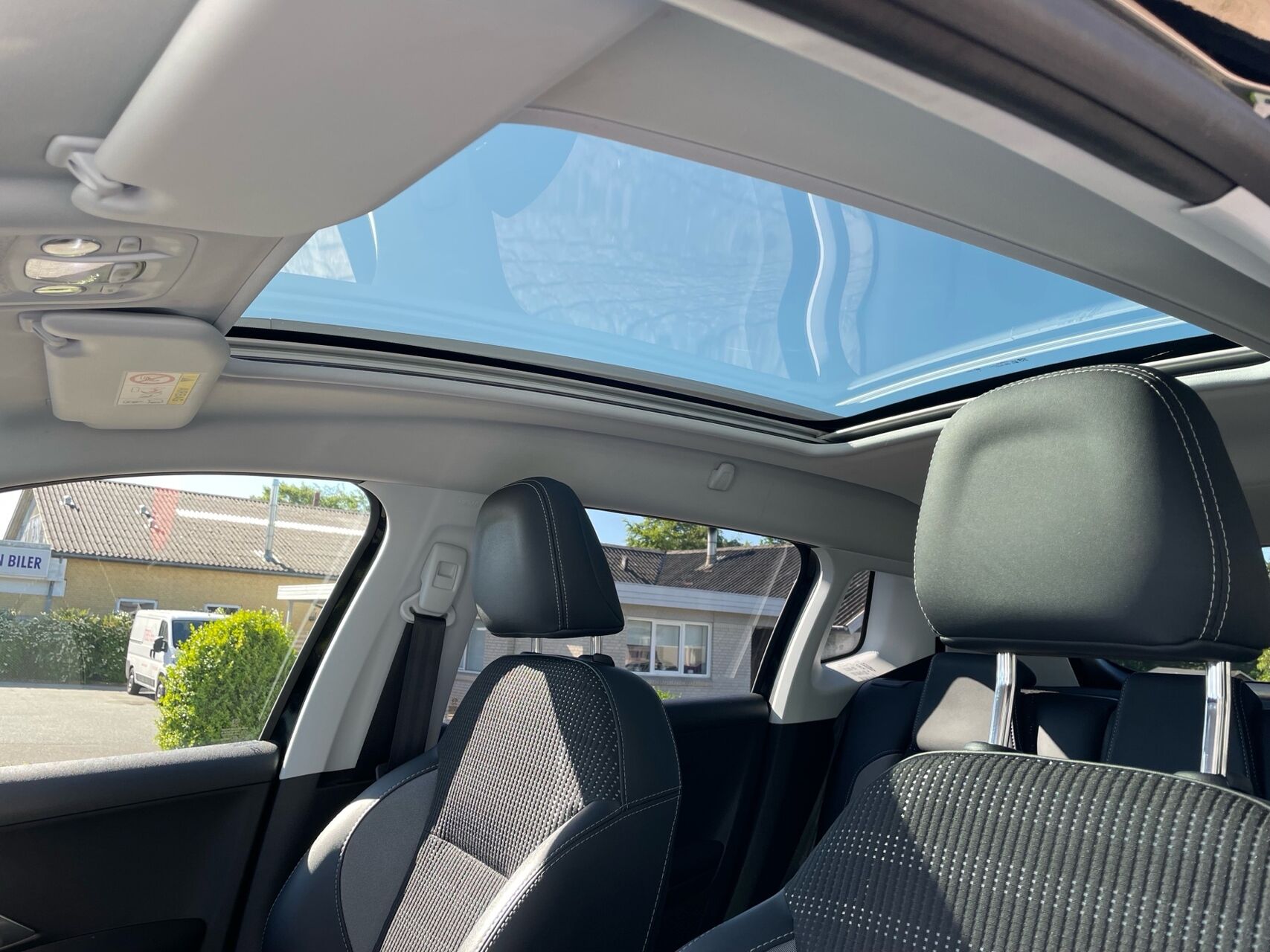 Billede af Peugeot 2008 1,5 BlueHDi Prestige 100HK 5d