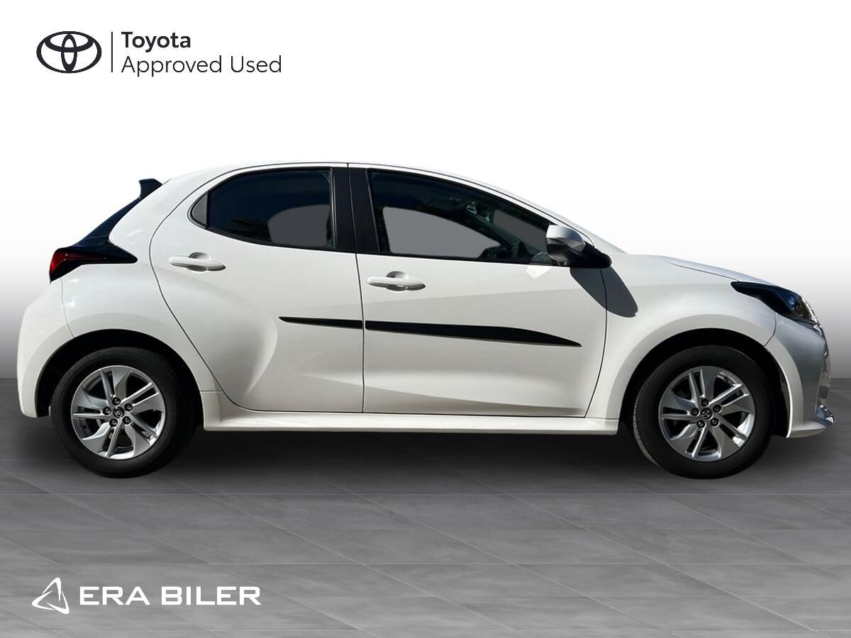 Billede af Toyota Yaris 1,5 VVT-I Active 125HK 5d 6g Aut.