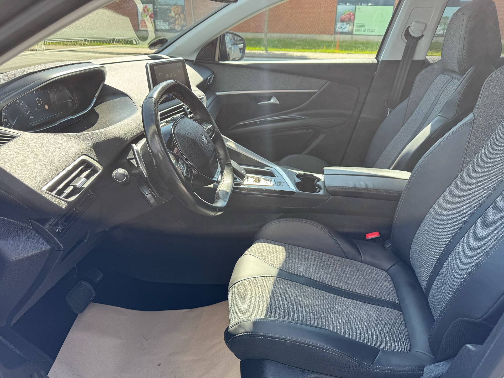 Billede af Peugeot 3008 1,5 BlueHDi Allure EAT8 130HK 5d 8g Aut.