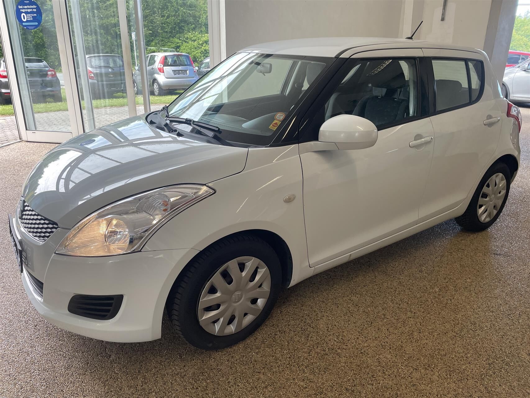 Billede af Suzuki Swift 1,2 16V Young 94HK 5d