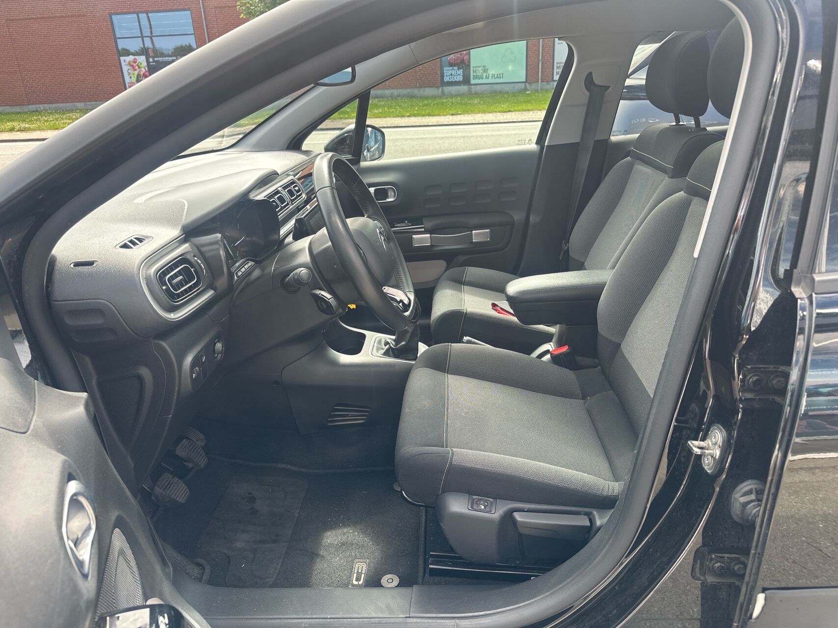 Billede af Citroën C3 1,2 PureTech Triumph 82HK 5d