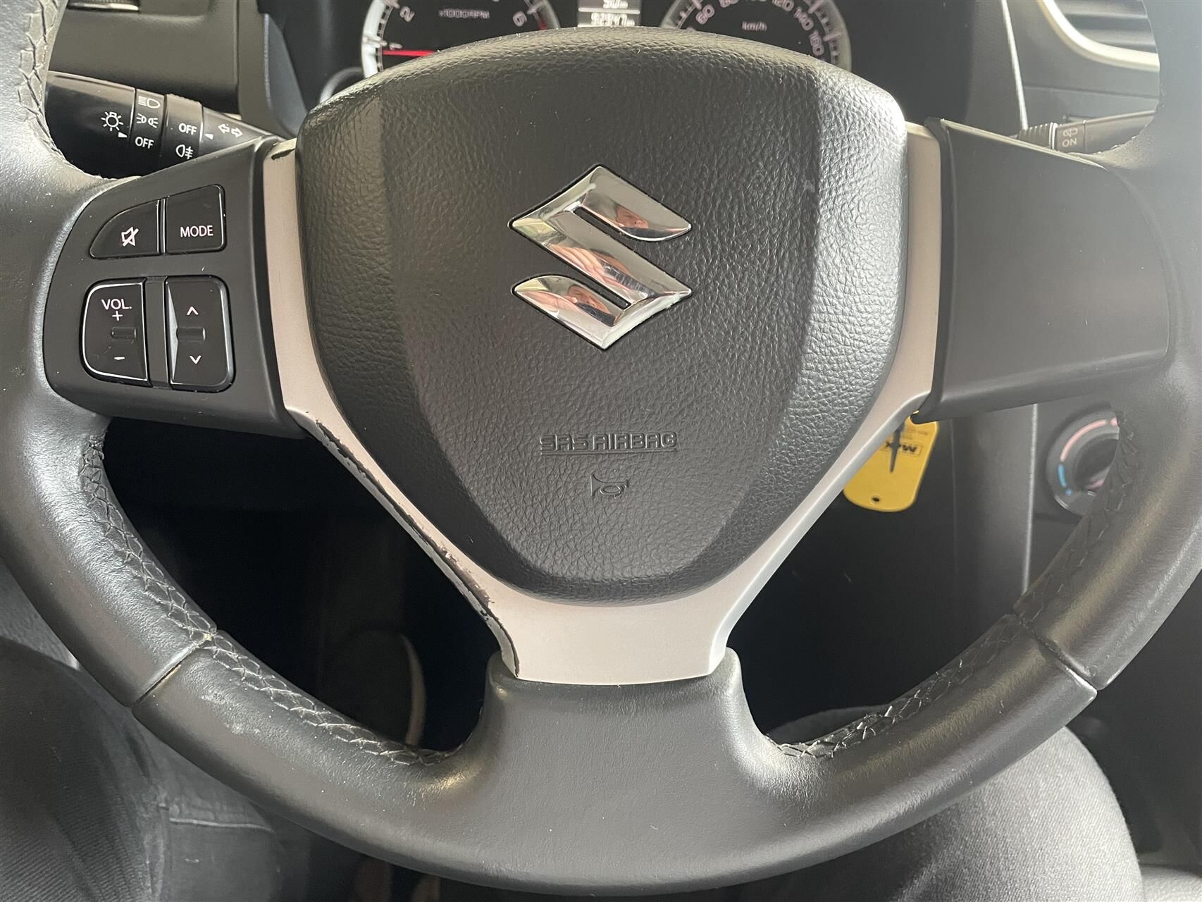 Billede af Suzuki Swift 1,2 16V Young 94HK 5d
