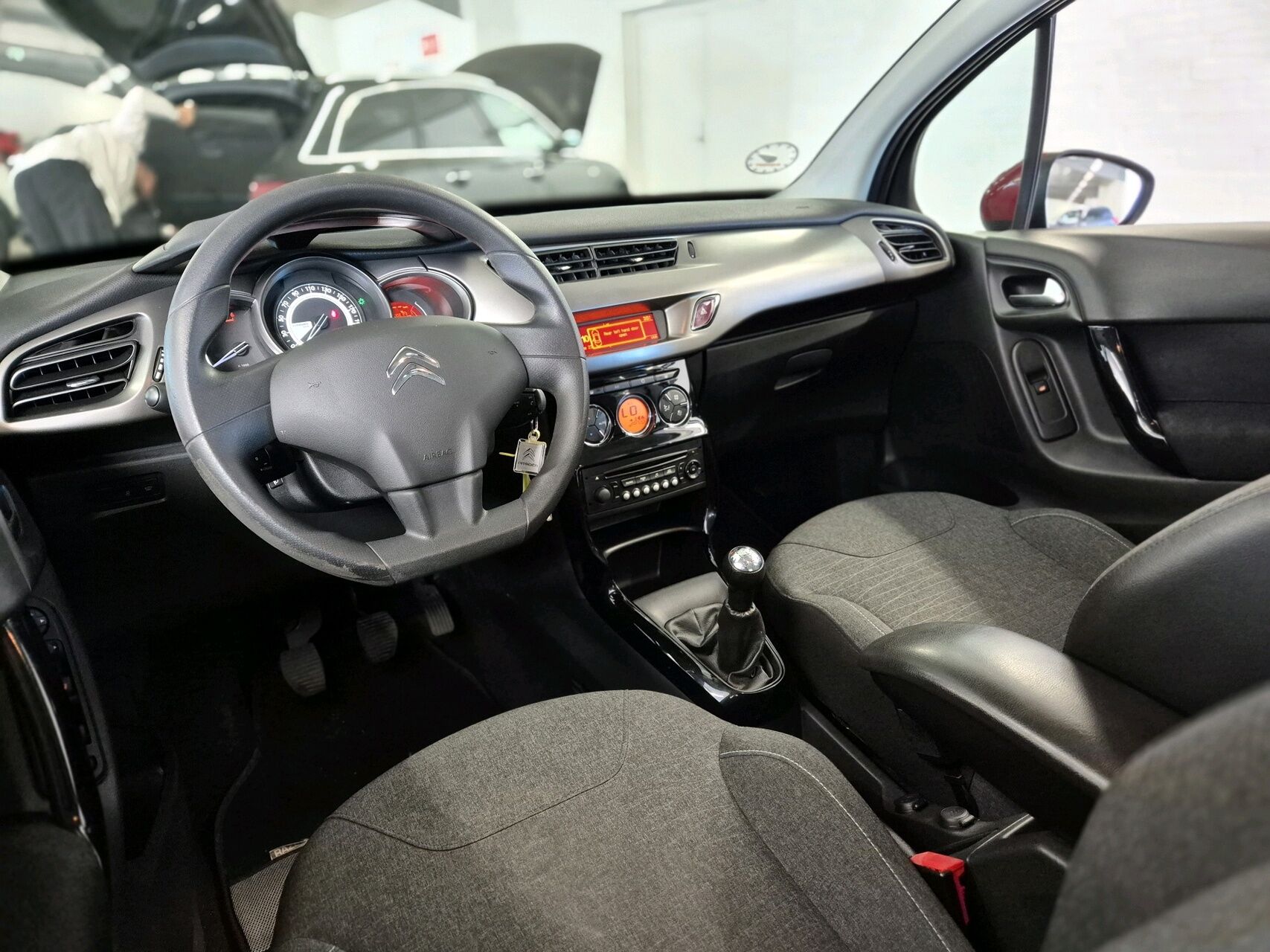 Billede af Citroën C3 1,6 Blue HDi Seduction Complet start/stop 100HK 5d