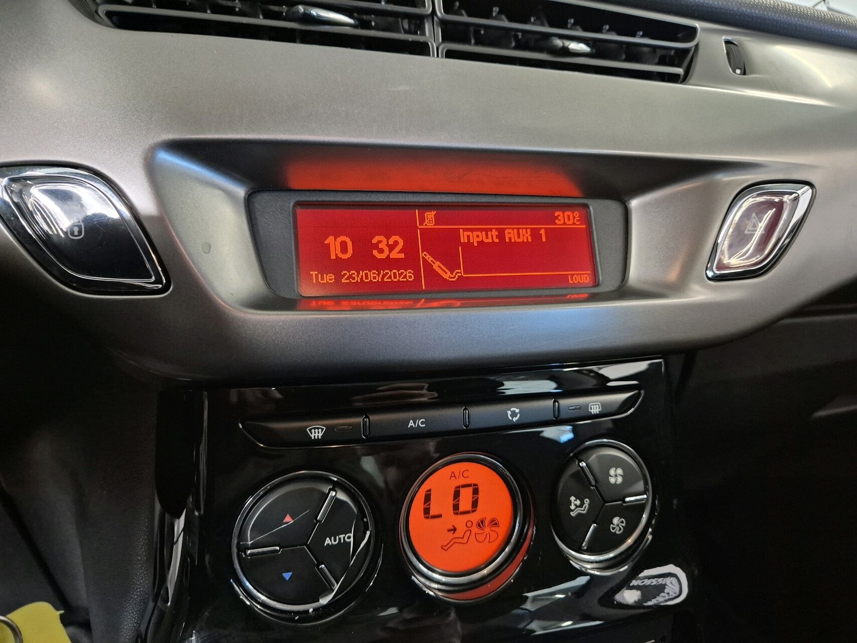 Billede af Citroën C3 1,6 Blue HDi Seduction Complet start/stop 100HK 5d