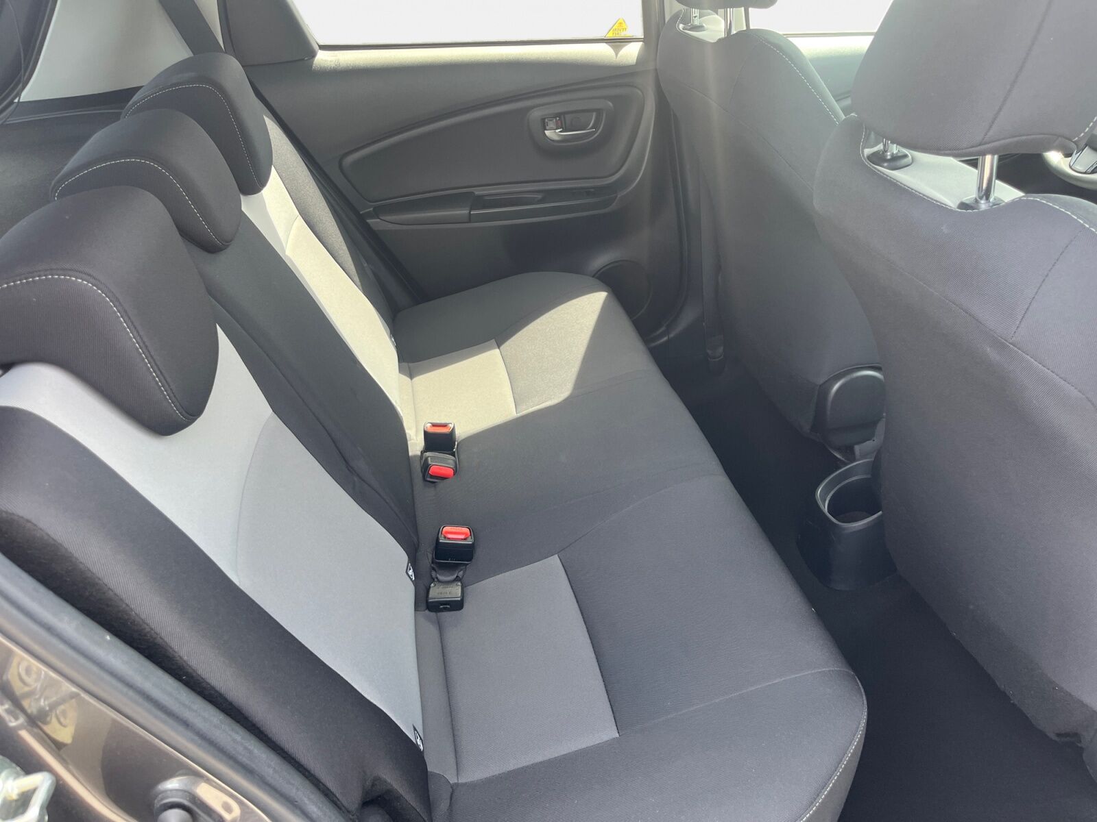 Billede af Toyota Yaris 1,5 VVT-I T3 Smartpakke Multidrive S 111HK 5d 6g Aut.