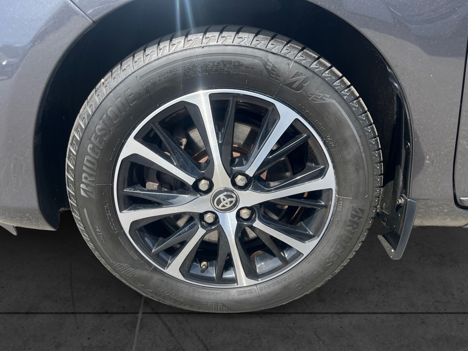 Billede af Toyota Yaris 1,5 VVT-I T3 Smartpakke Multidrive S 111HK 5d 6g Aut.