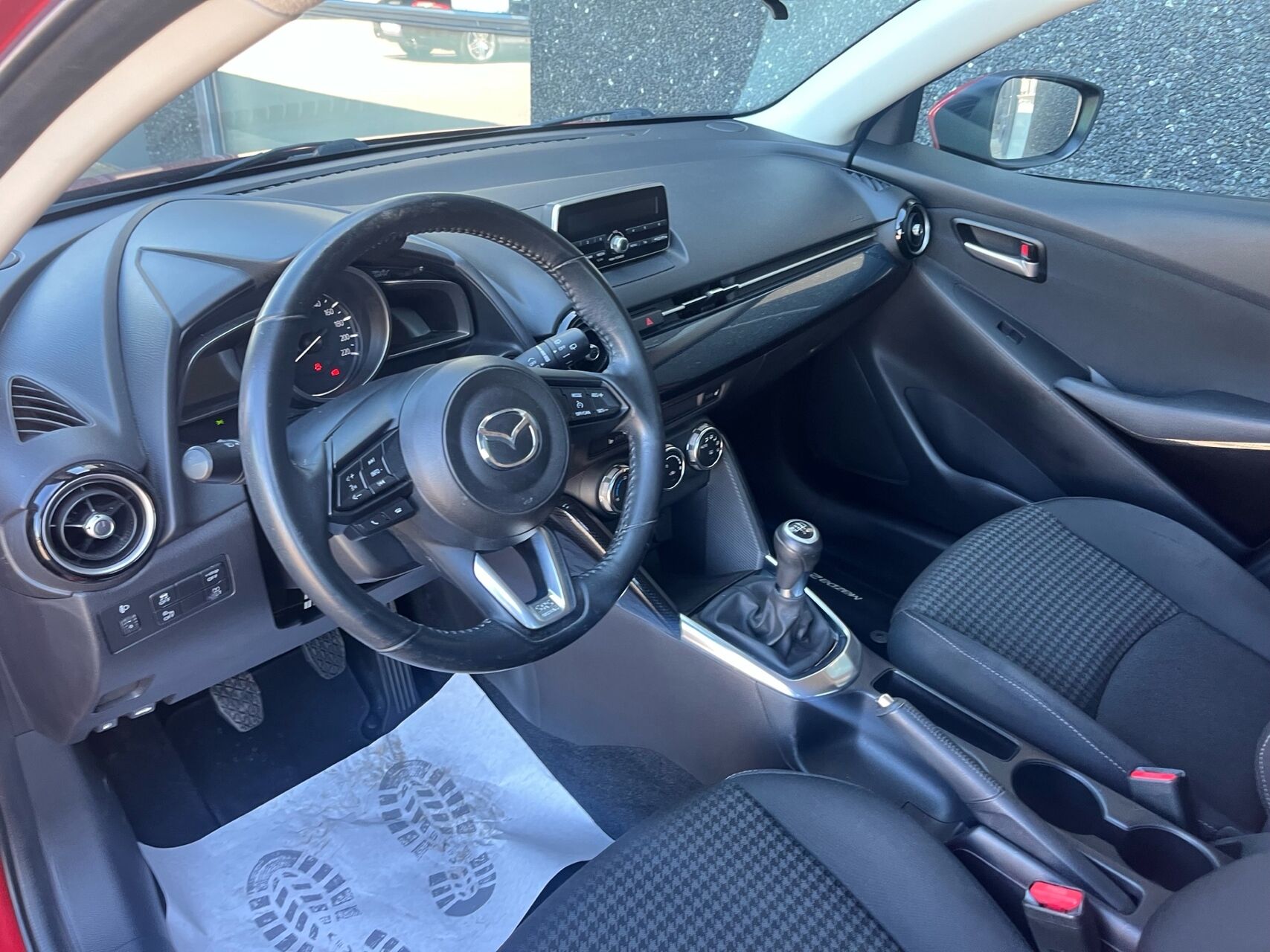 Billede af Mazda 2 1,5 Vision 90HK 5d