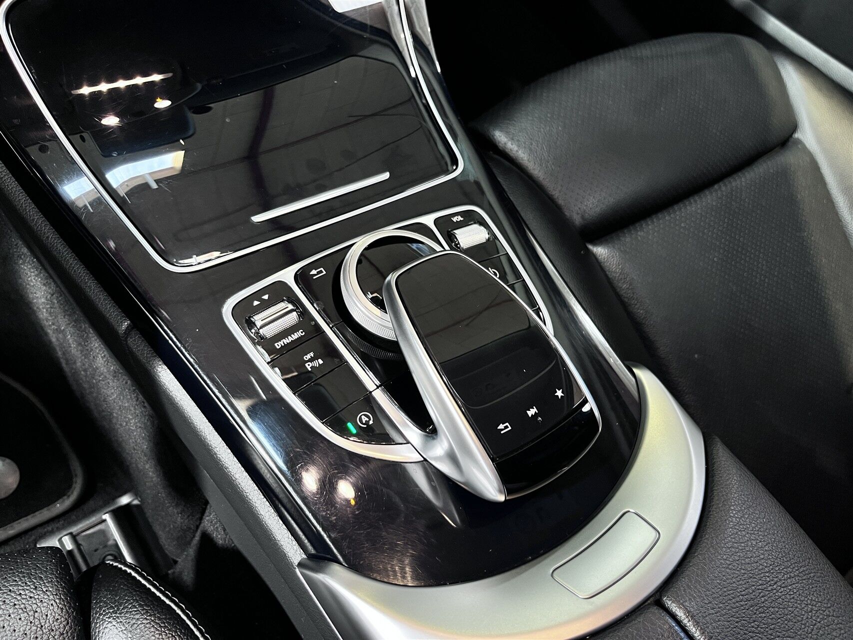 Billede af Mercedes-Benz C220 d T 2,1 D Avantgarde Bluetec 9G-Tronic 170HK Stc Aut. 