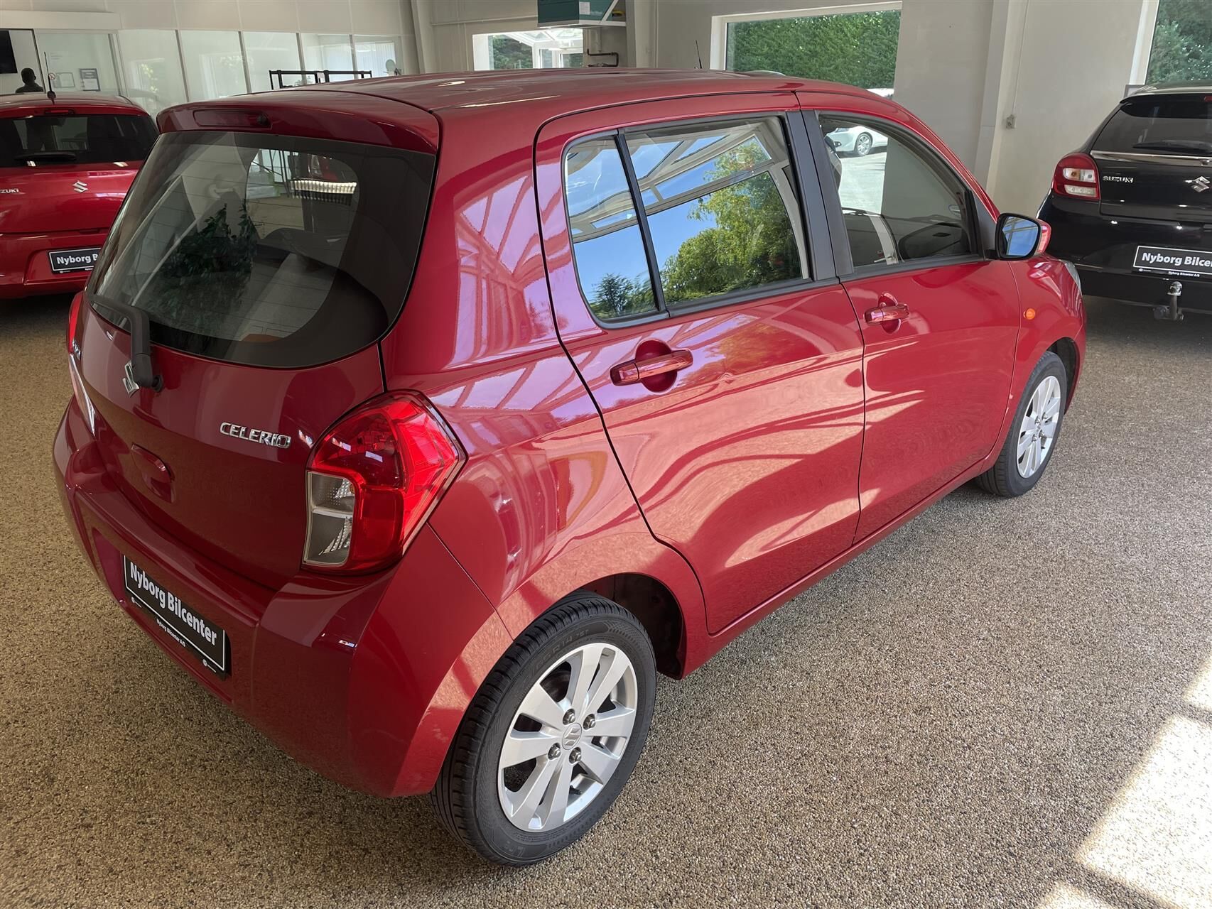 Billede af Suzuki Celerio 1,0 Dualjet 12V Exclusive Gold 68HK 5d