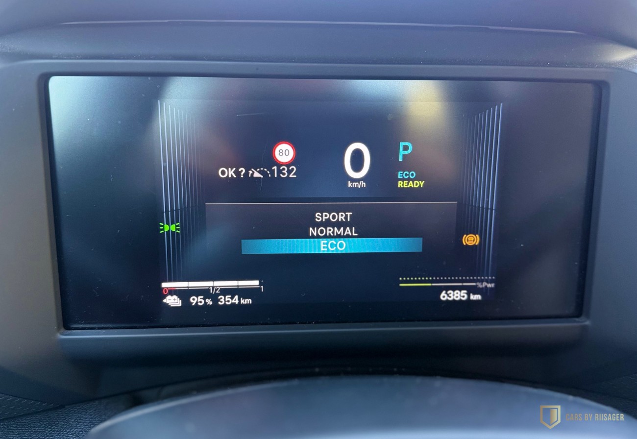 Billede af Citroën e-C4 X EL Plus 156HK 5d Aut.