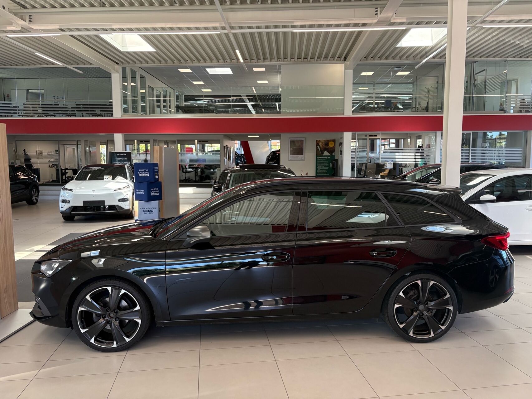 Billede af Seat Leon Sportstourer 1,5 e-TSI  Mild hybrid FR DSG 150HK Stc 7g Aut.