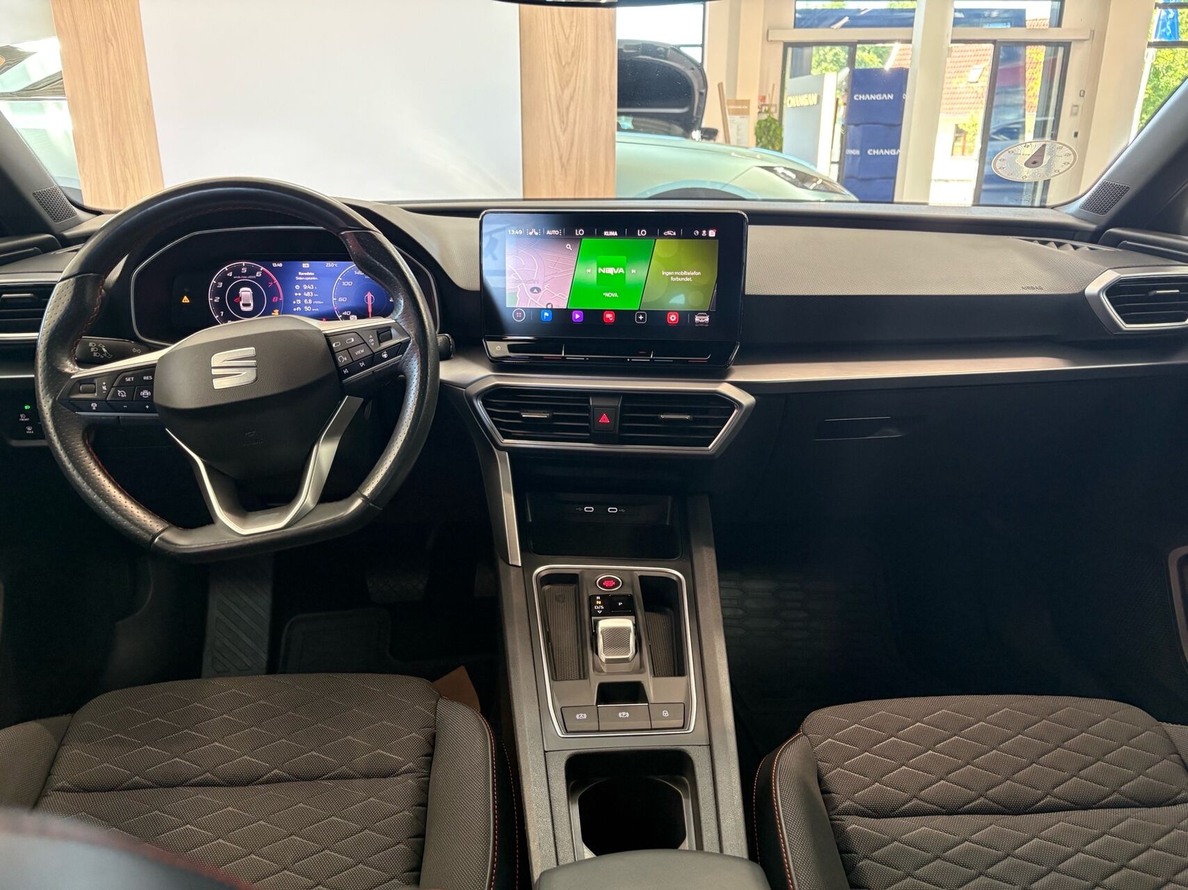 Billede af Seat Leon Sportstourer 1,5 e-TSI  Mild hybrid FR DSG 150HK Stc 7g Aut.