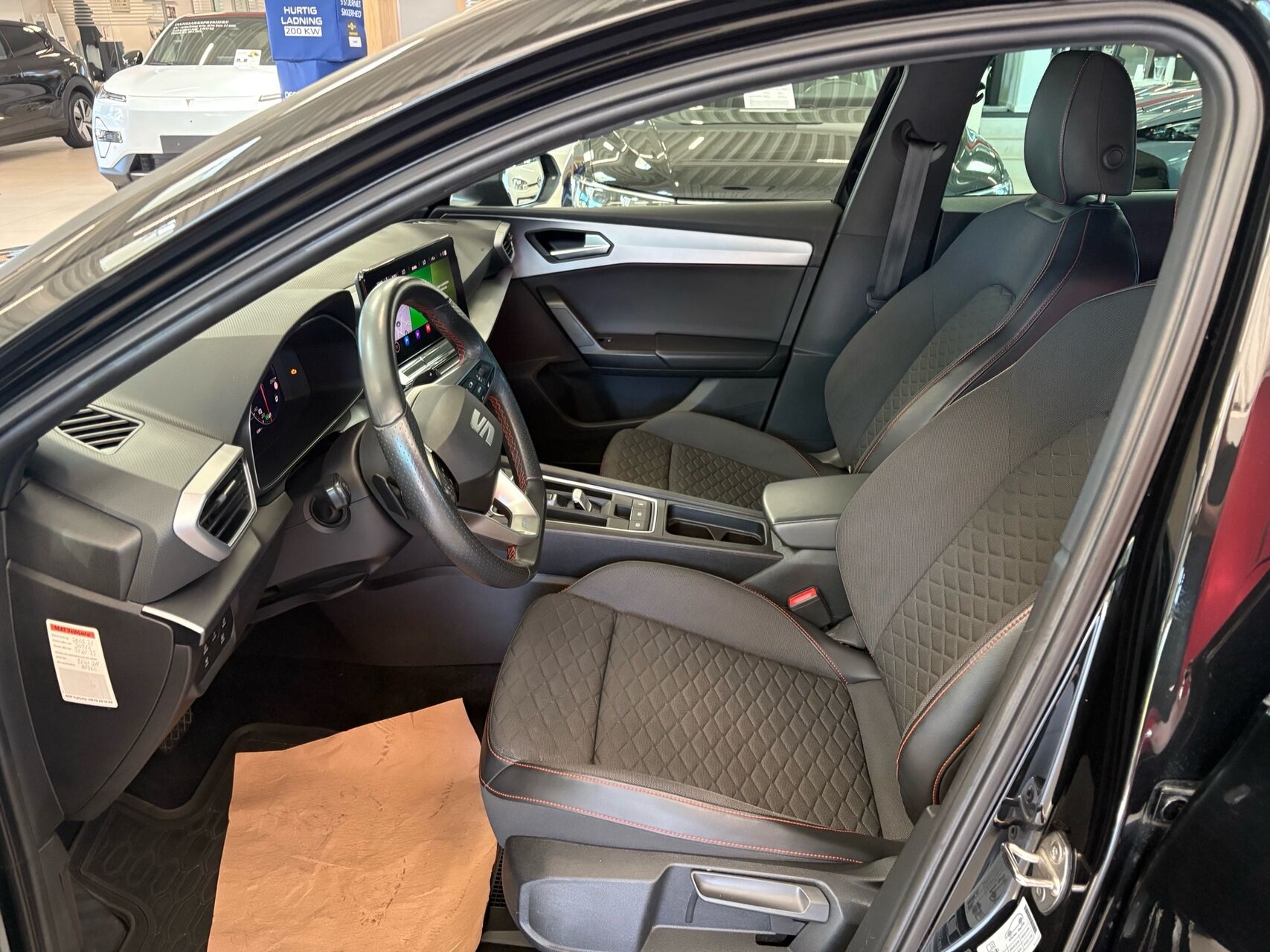 Billede af Seat Leon Sportstourer 1,5 e-TSI  Mild hybrid FR DSG 150HK Stc 7g Aut.