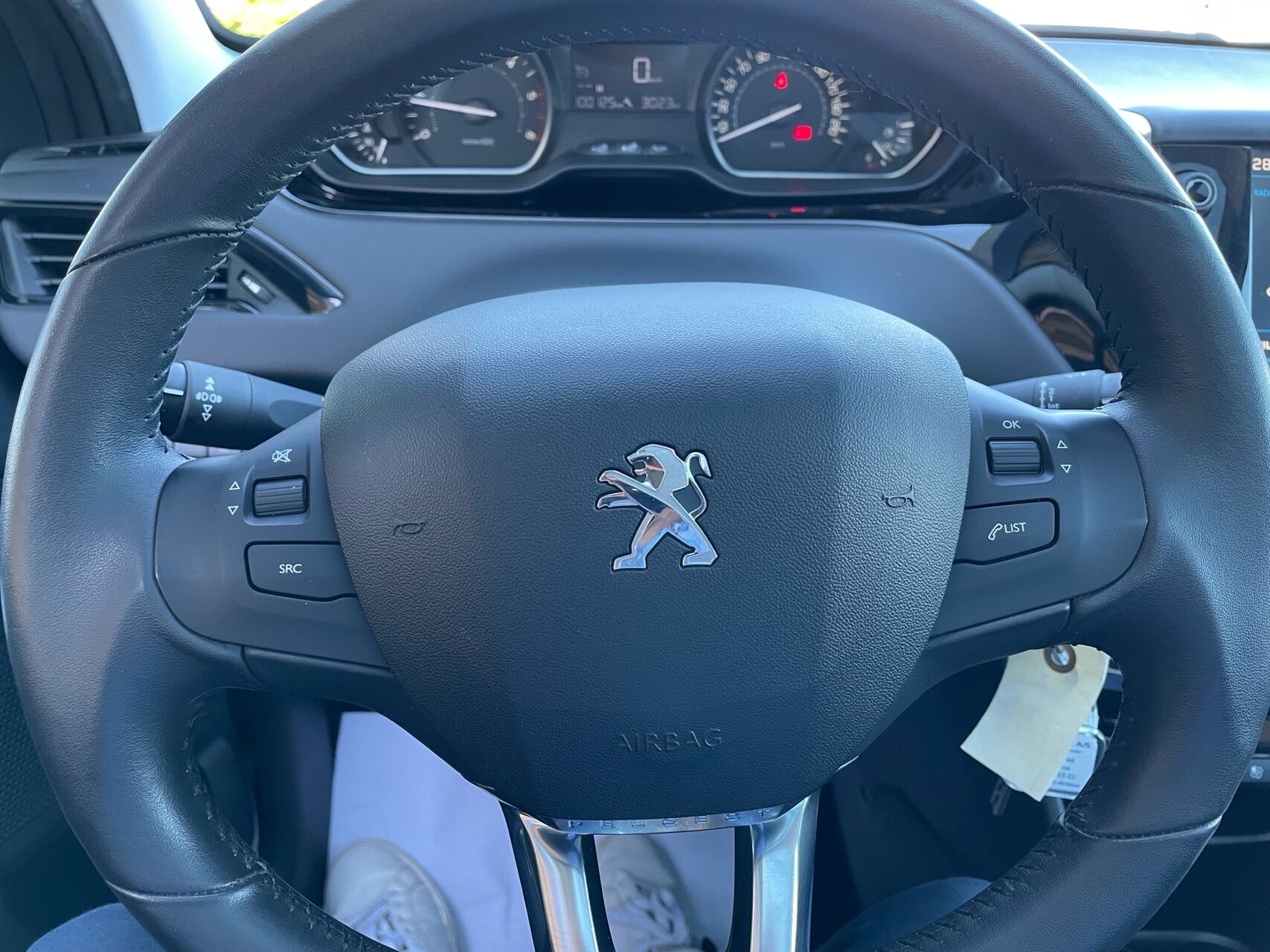 Billede af Peugeot 208 1,5 BlueHDi Signature+ 100HK 5d