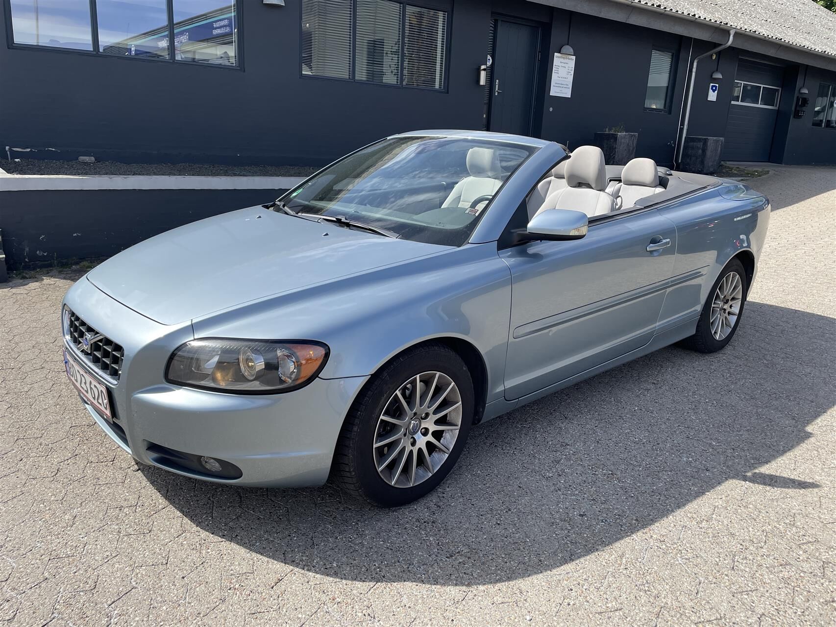 Billede af Volvo C70 2,4 Summum 140HK Cabr. Aut.