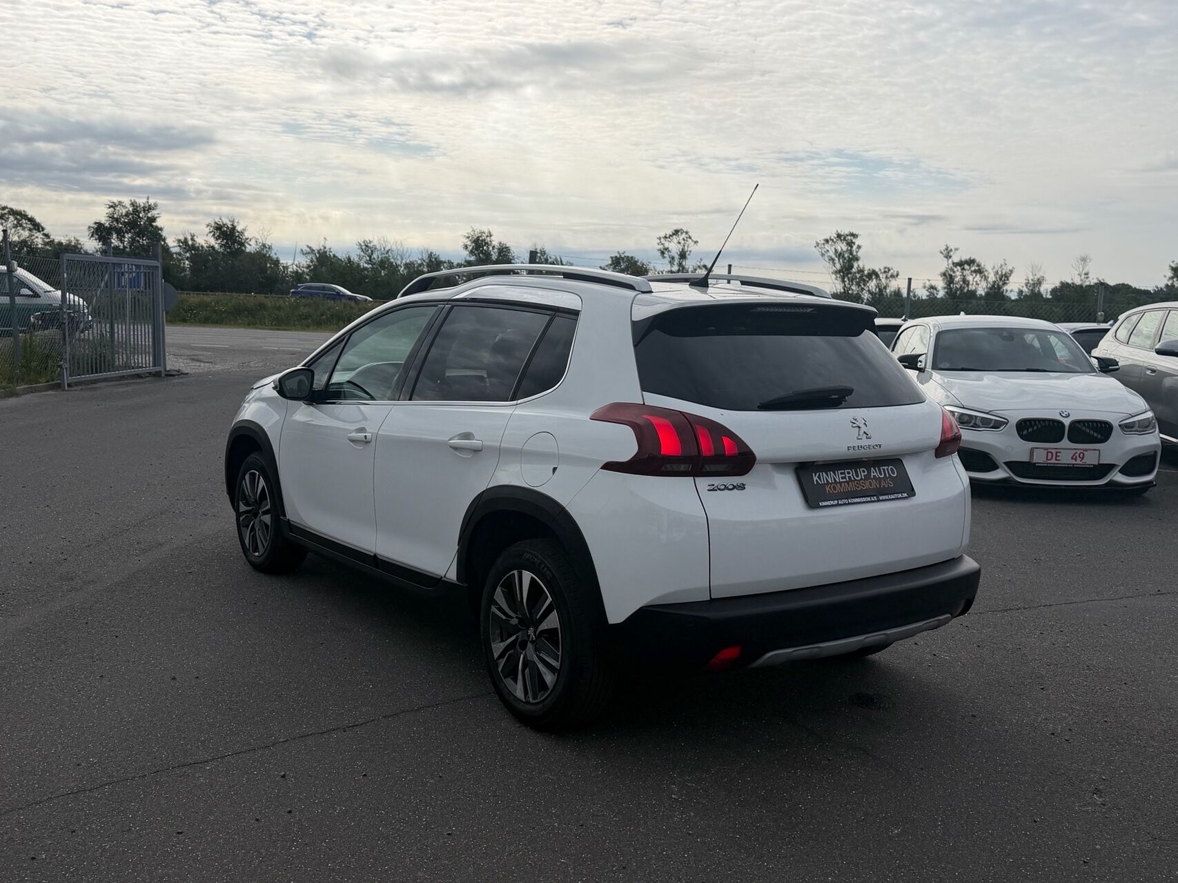 Billede af Peugeot 2008 1,2 e-THP Allure EAT6 110HK 5d 6g Aut.
