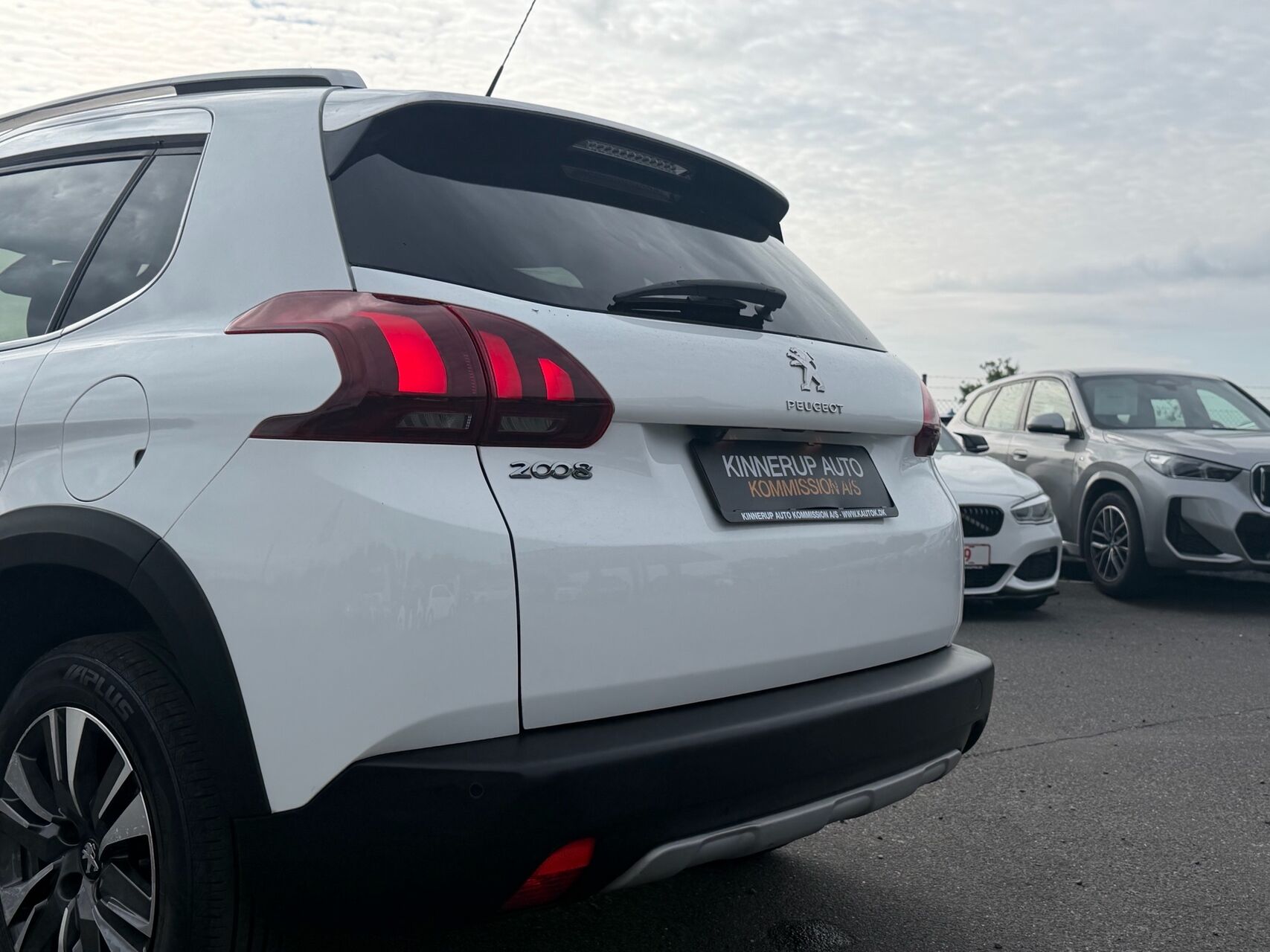 Billede af Peugeot 2008 1,2 e-THP Allure EAT6 110HK 5d 6g Aut.