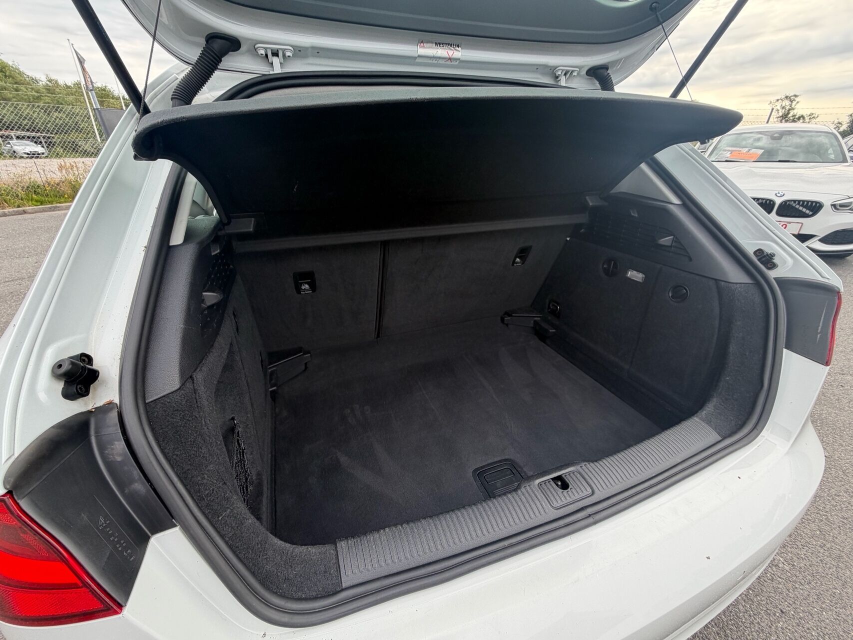 Billede af Audi A3 1,4 TFSI Ambition 122HK 3d 6g