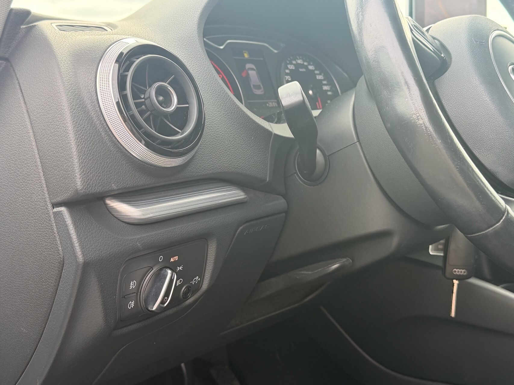 Billede af Audi A3 1,4 TFSI Ambition 122HK 3d 6g