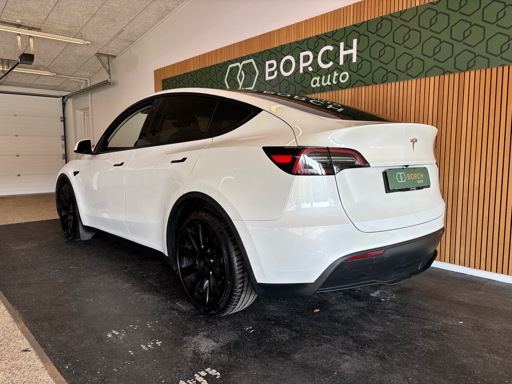 Billede af Tesla Model Y EL RWD 299HK 5d Aut.