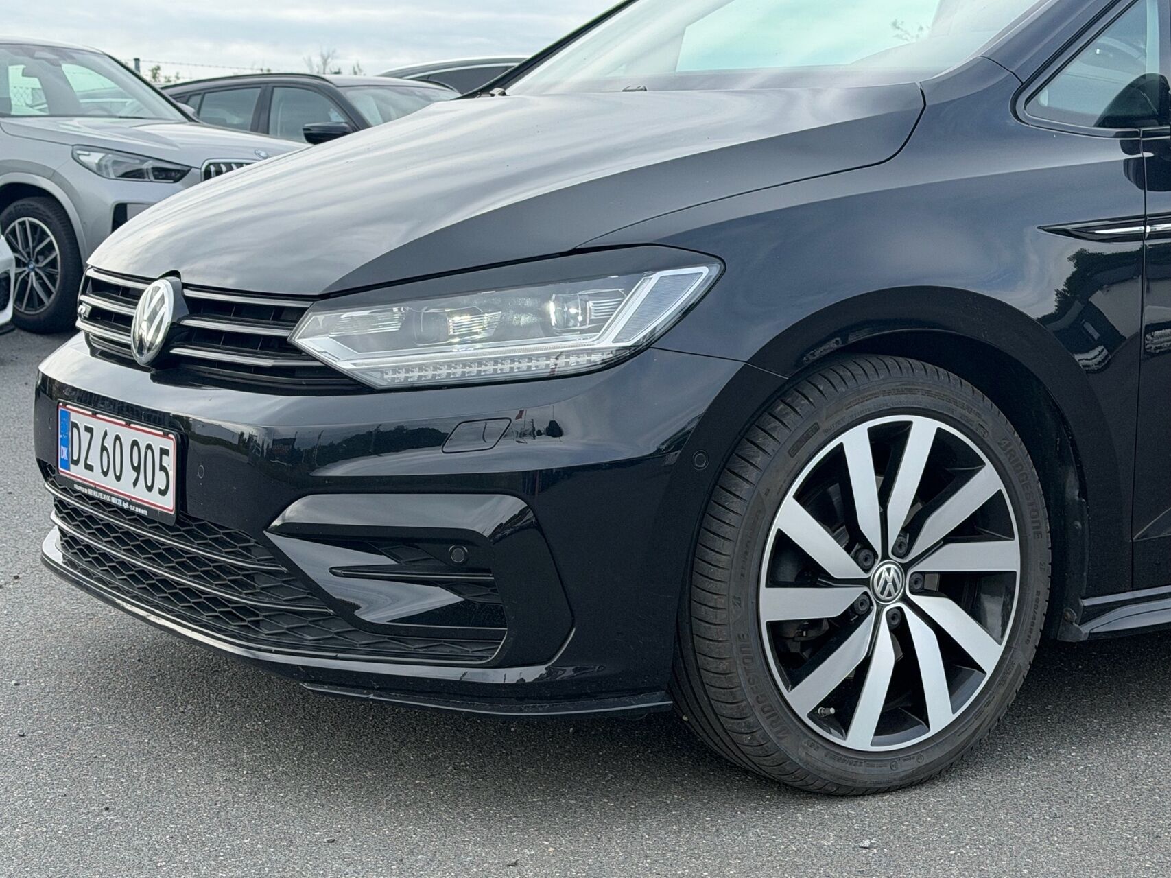 Billede af VW Touran 2,0 TDI SCR R-Line DSG 190HK 6g Aut.