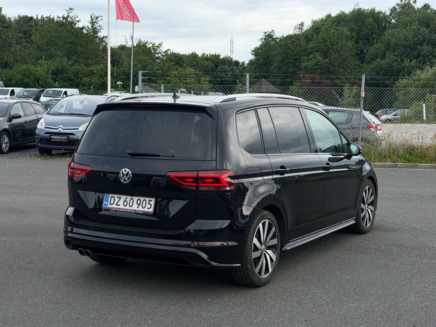 Billede af VW Touran 2,0 TDI SCR R-Line DSG 190HK 6g Aut.