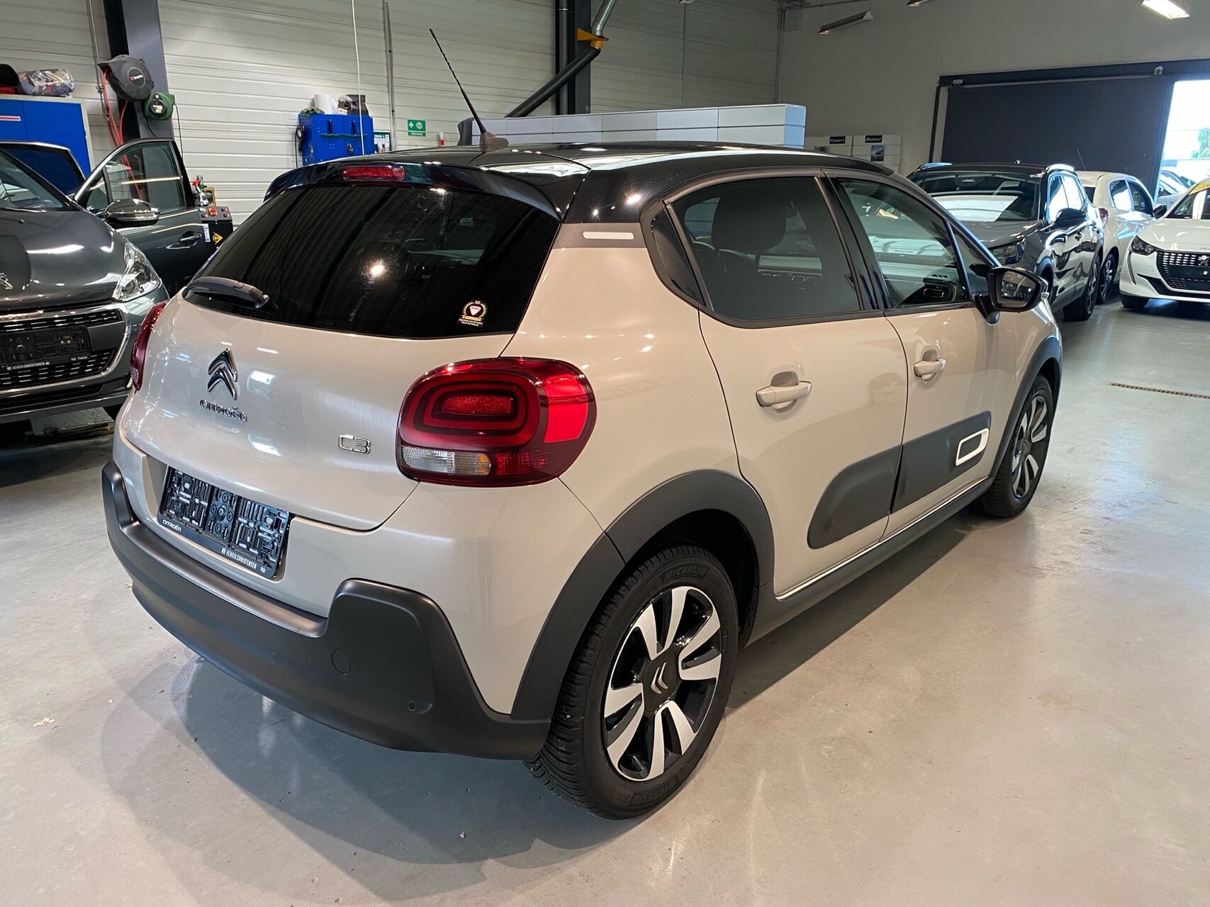 Billede af Citroën C3 1,2 PureTech Shine 83HK 5d