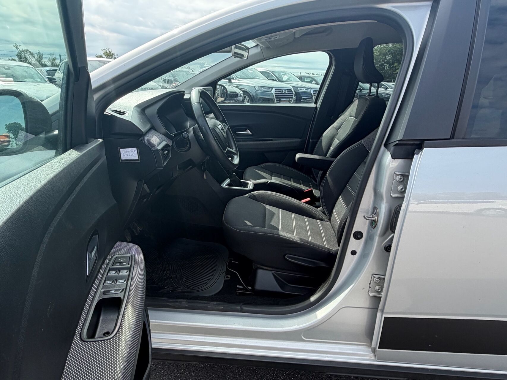 Billede af Dacia Jogger 7 Sæder 1,0 Tce Comfort 110HK 5d 6g
