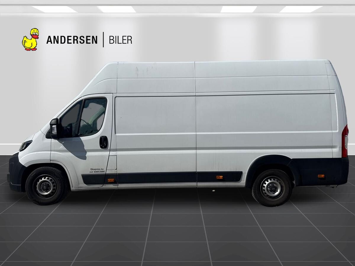 Billede af Opel Movano 35H L4H3 2,2 BlueHDi Enjoy+ EAT8 180HK Van 8g Aut.