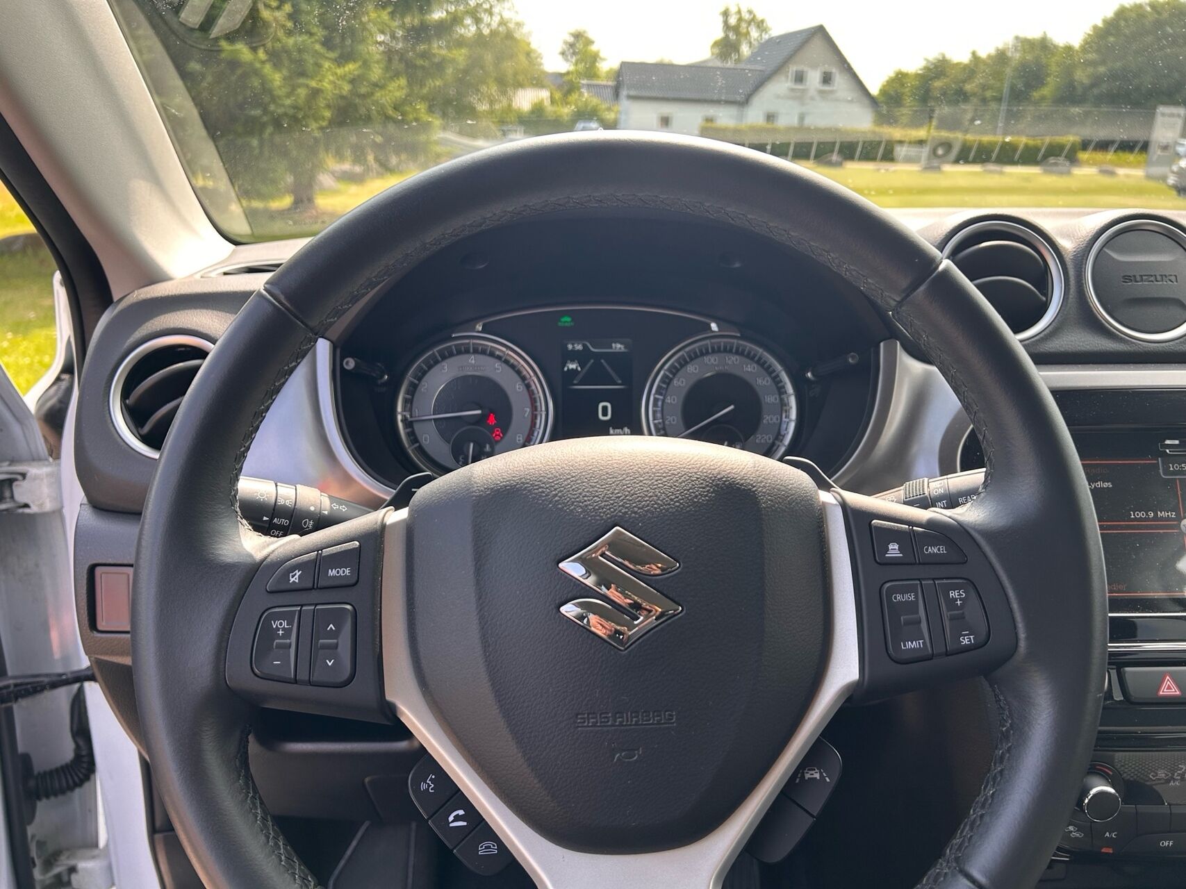 Billede af Suzuki Vitara 1,5 Hybrid Active AGS 102HK 5d 6g Aut.