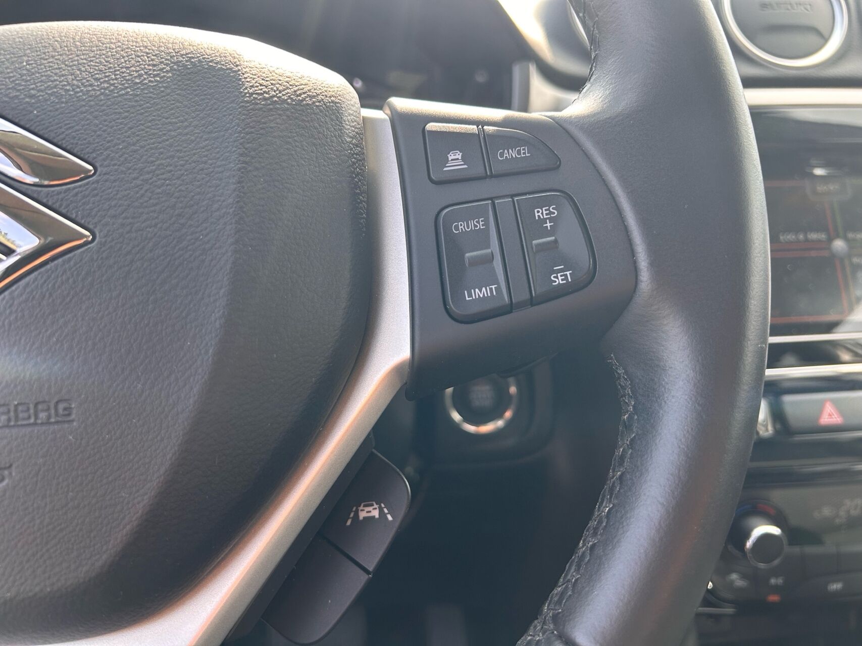 Billede af Suzuki Vitara 1,5 Hybrid Active AGS 102HK 5d 6g Aut.