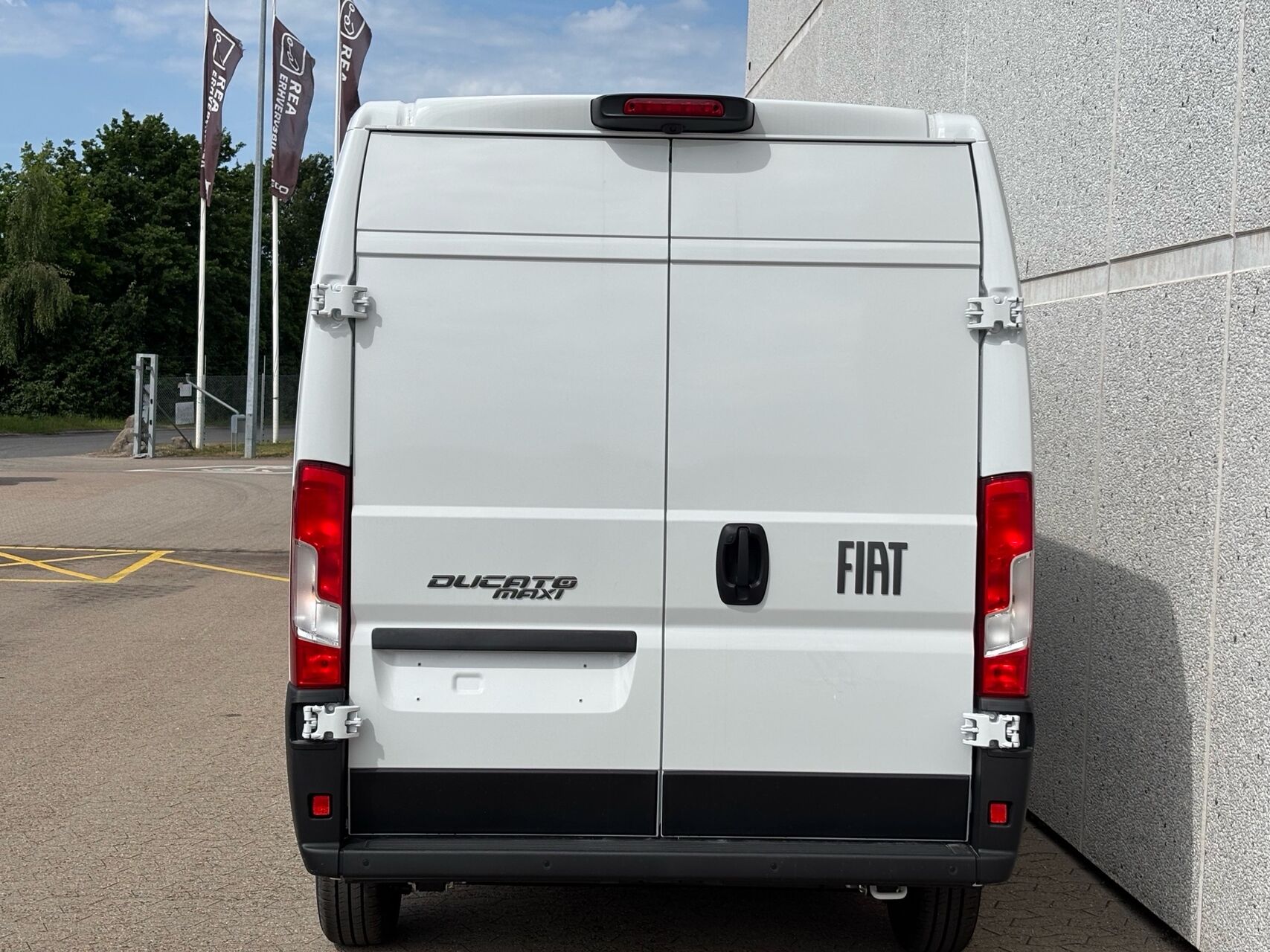 Billede af Fiat Ducato 35M L3H2 2,2 Multijet Comfort 180HK Van 8g Aut.