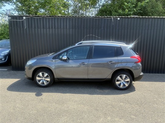 Peugeot 2008 1,2 VTi Active 82HK 5d