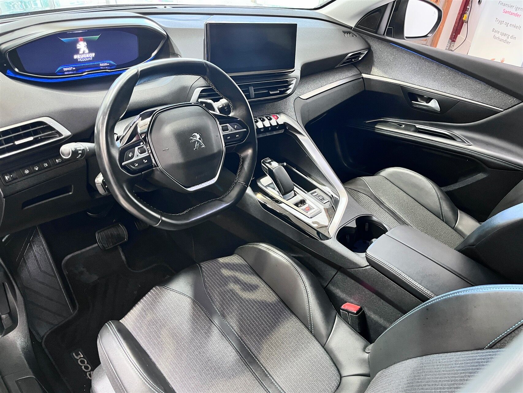 Billede af Peugeot 3008 1,6 PureTech  Plugin-hybrid Selection Sport EAT8 225HK 5d 8g Aut.