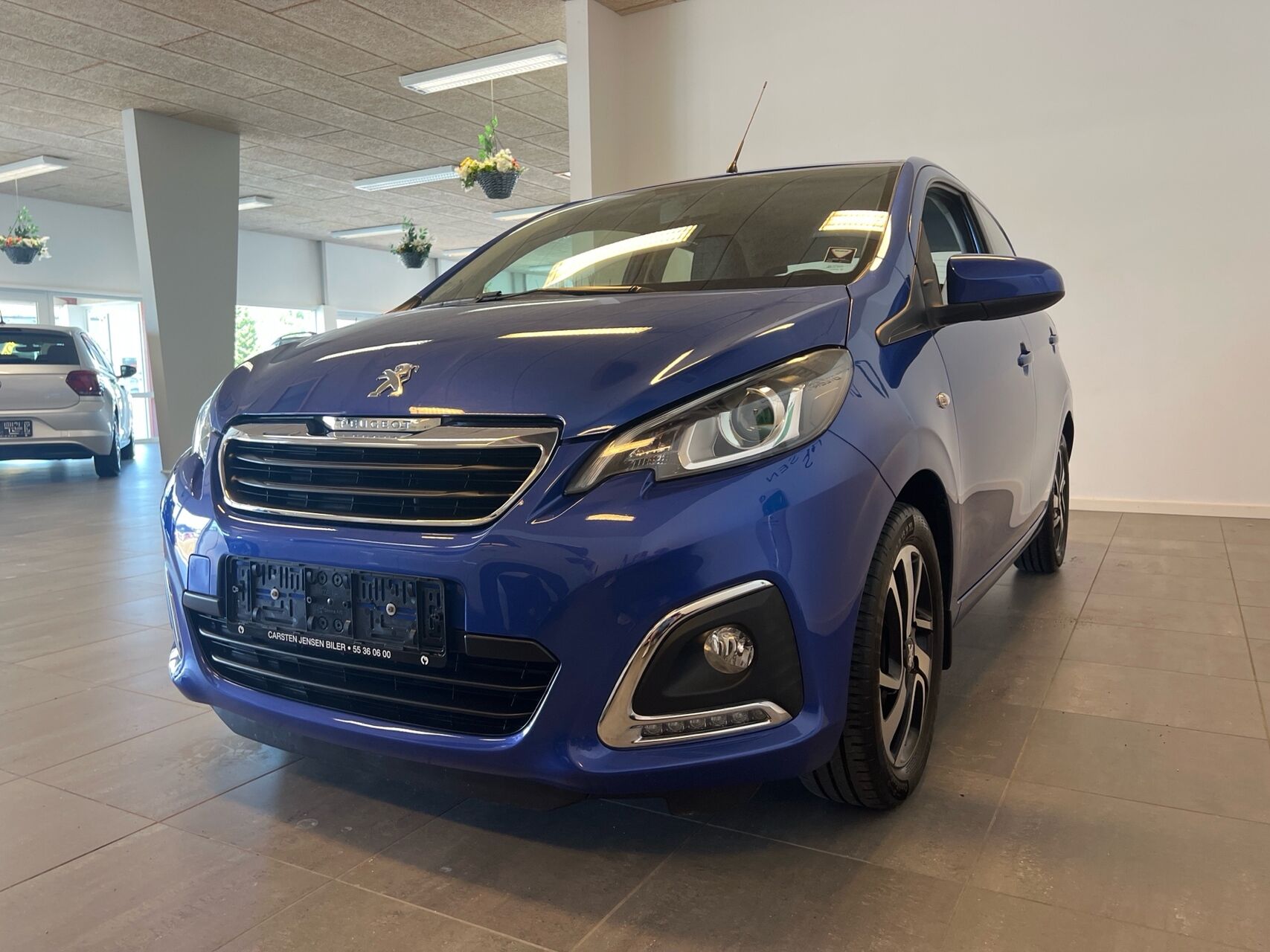 Billede af Peugeot 108 1,0 e-Vti Infinity 72HK 5d