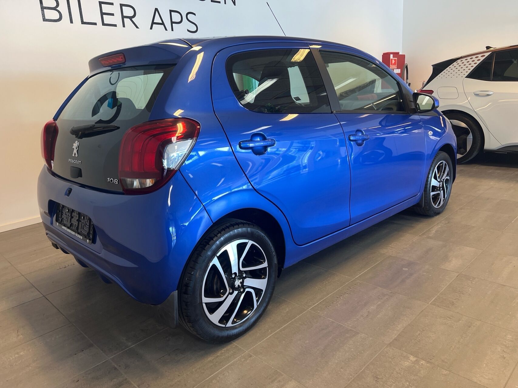 Billede af Peugeot 108 1,0 e-Vti Infinity 72HK 5d