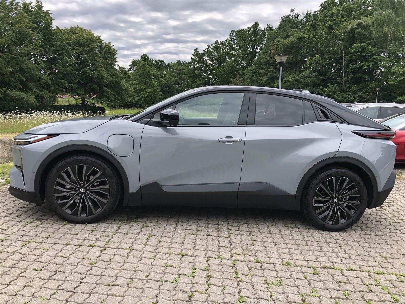 Billede af Toyota C-HR+ EL Executive AWD 343HK 5d Aut.
