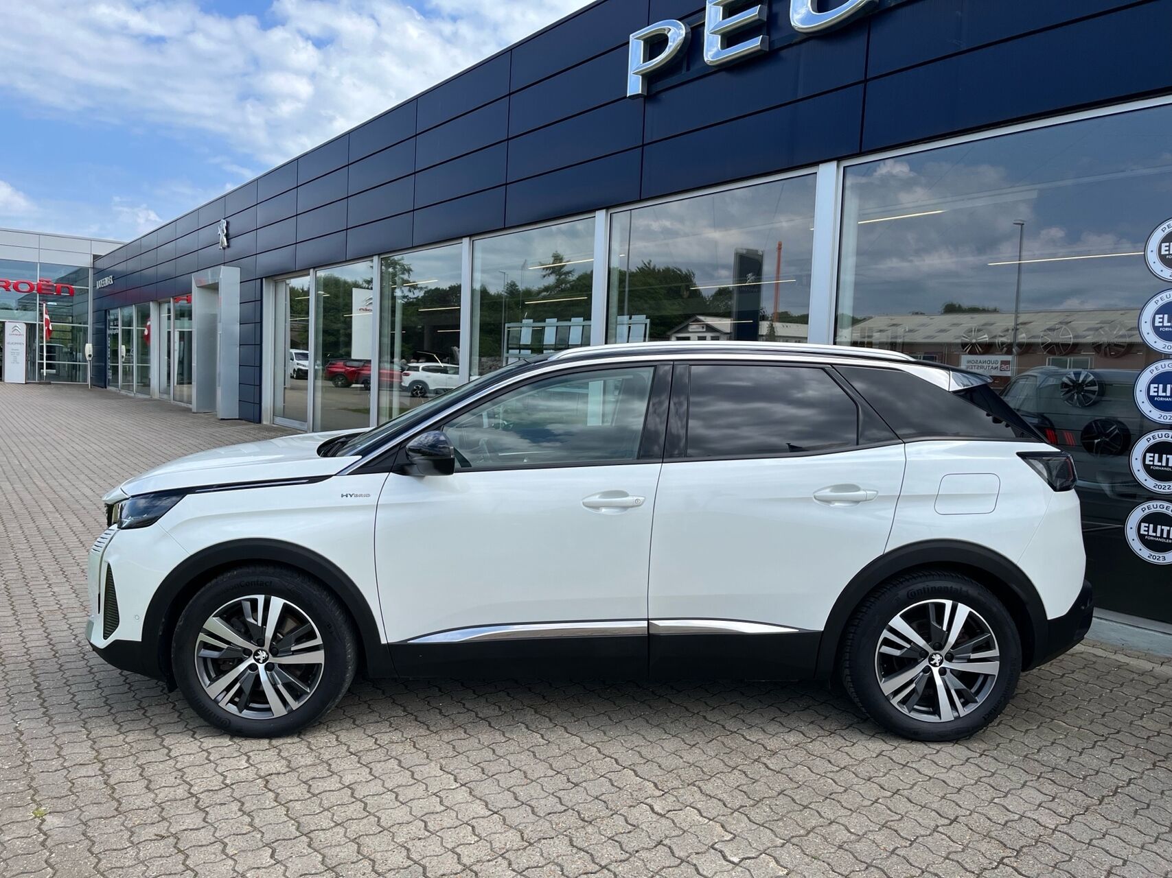 Billede af Peugeot 3008 1,6 PureTech  Plugin-hybrid First Selection EAT8 225HK 5d 8g Aut.