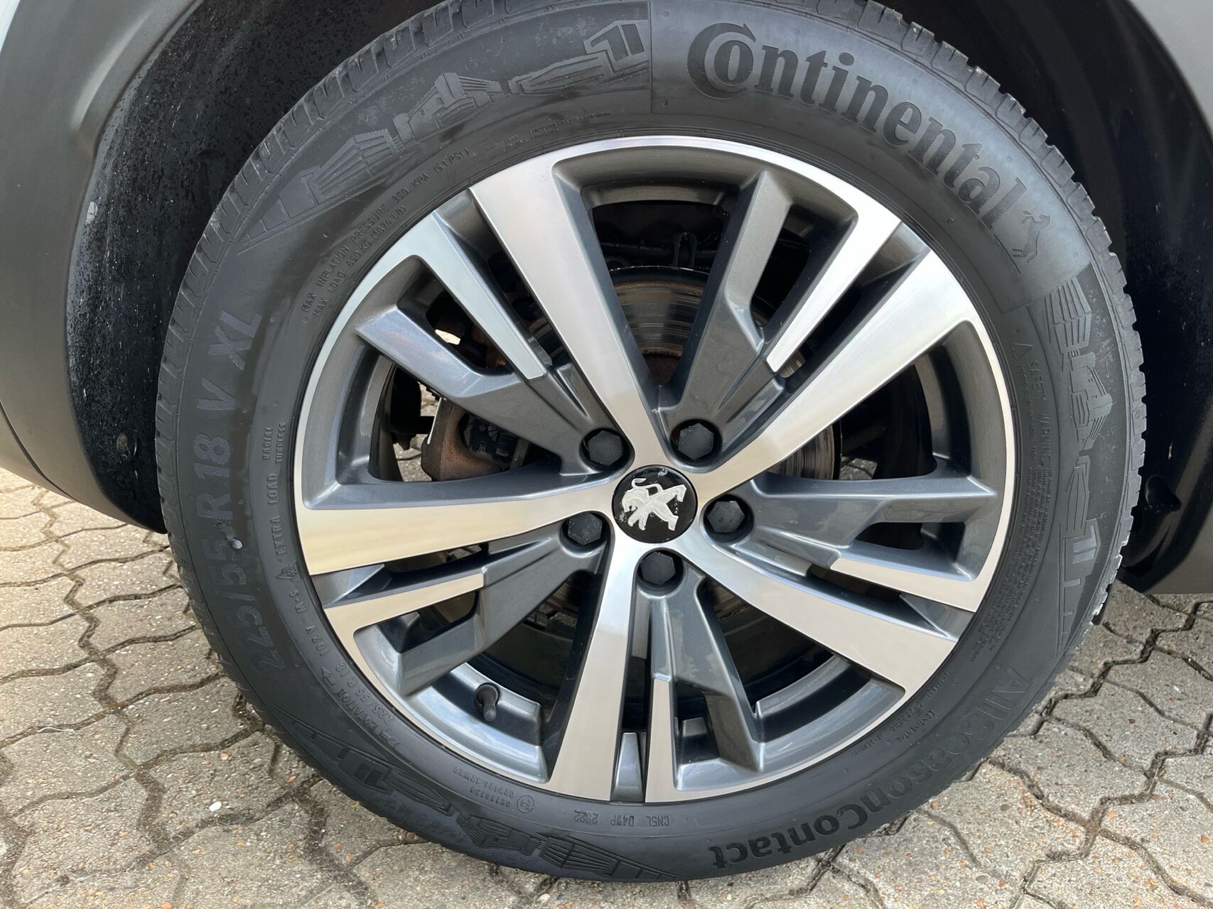 Billede af Peugeot 3008 1,6 PureTech  Plugin-hybrid First Selection EAT8 225HK 5d 8g Aut.
