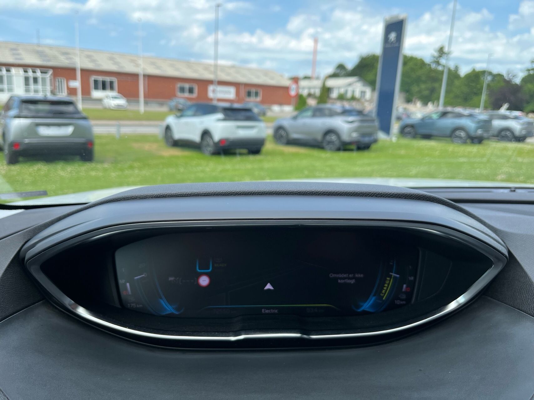 Billede af Peugeot 3008 1,6 PureTech  Plugin-hybrid First Selection EAT8 225HK 5d 8g Aut.