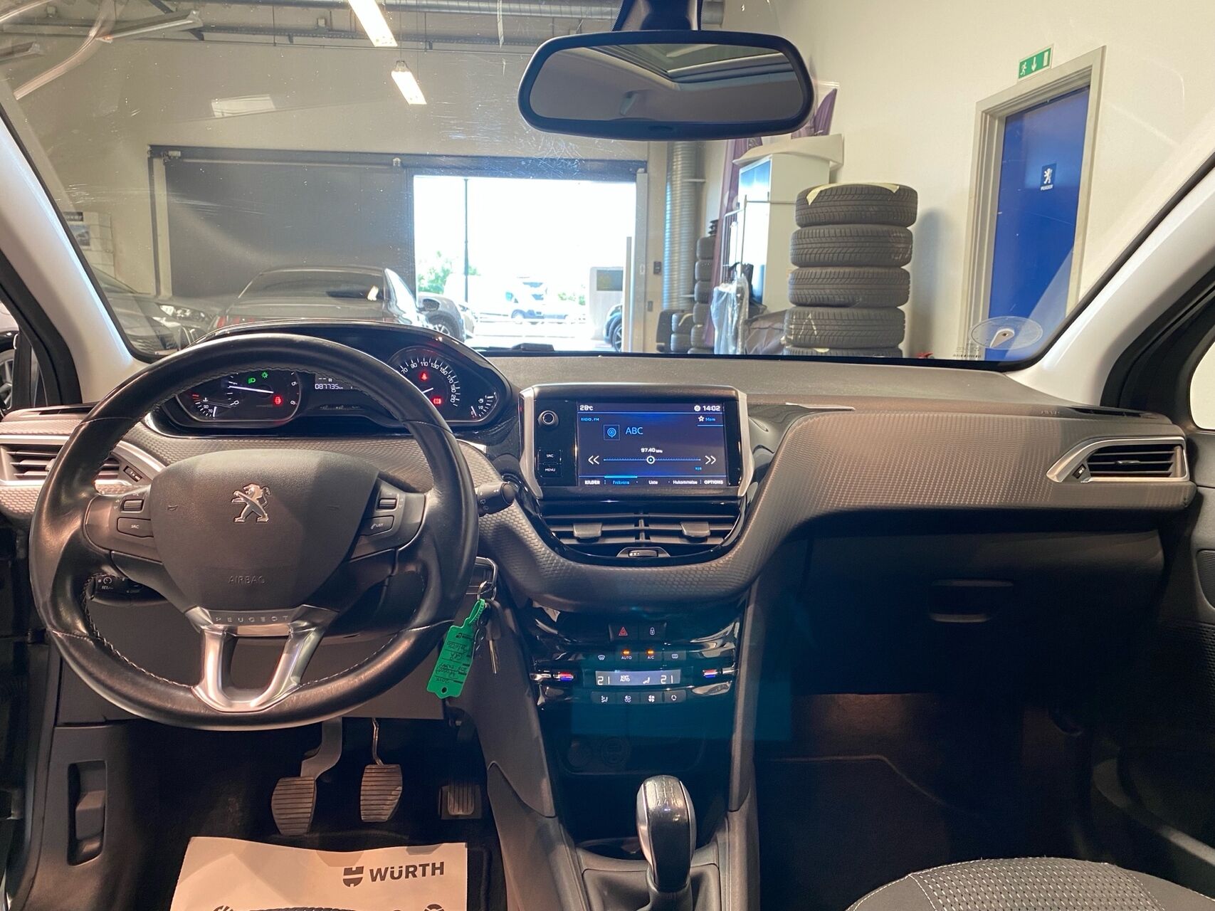 Billede af Peugeot 208 1,6 BlueHDi Allure Sky 100HK 5d
