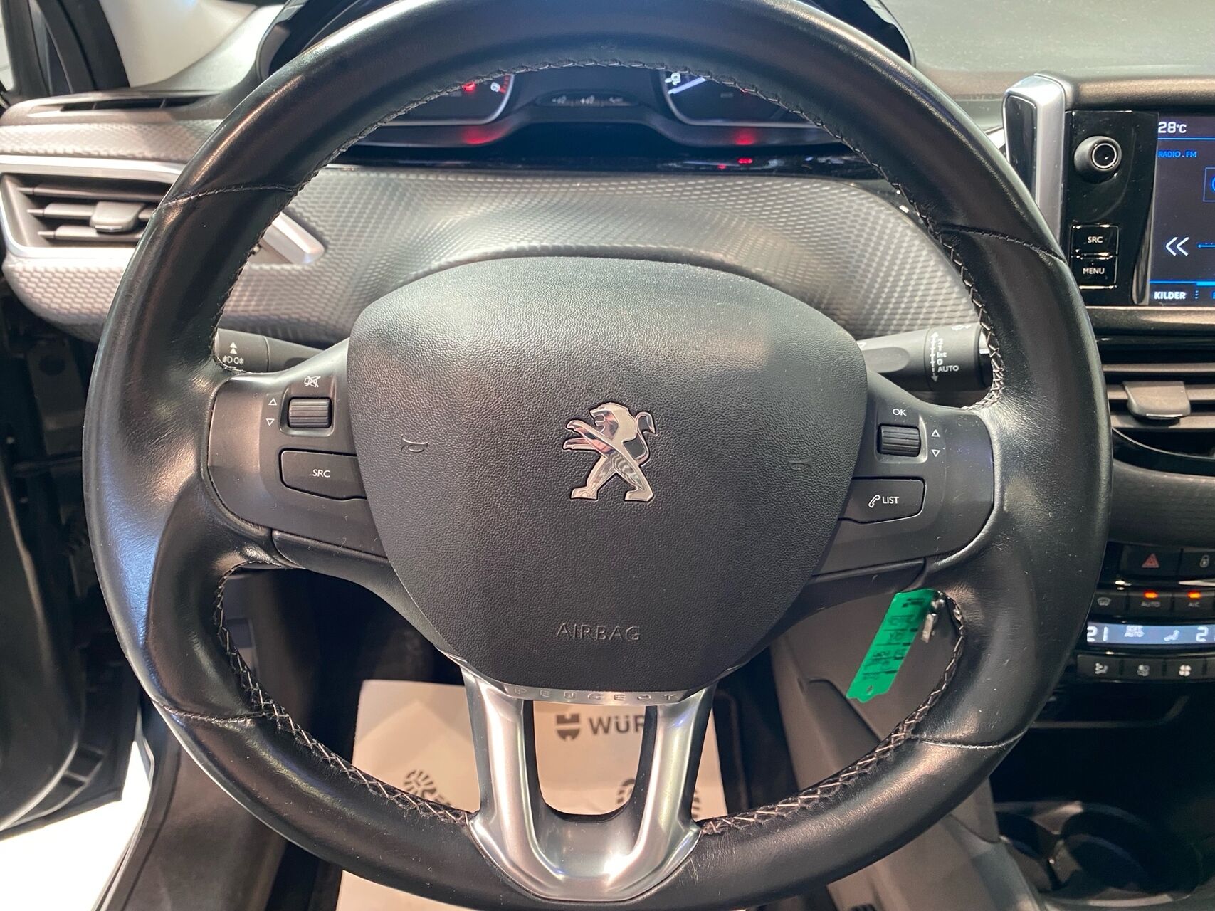 Billede af Peugeot 208 1,6 BlueHDi Allure Sky 100HK 5d