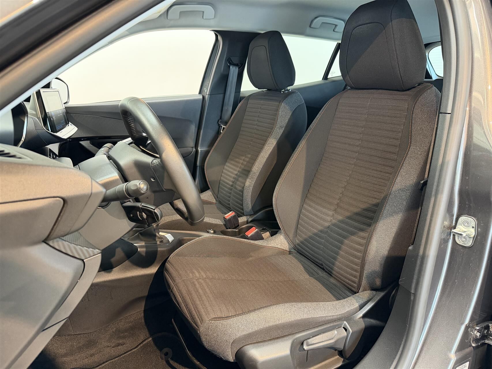 Billede af Peugeot 2008 1,2 PureTech Active Pack 100HK 5d
