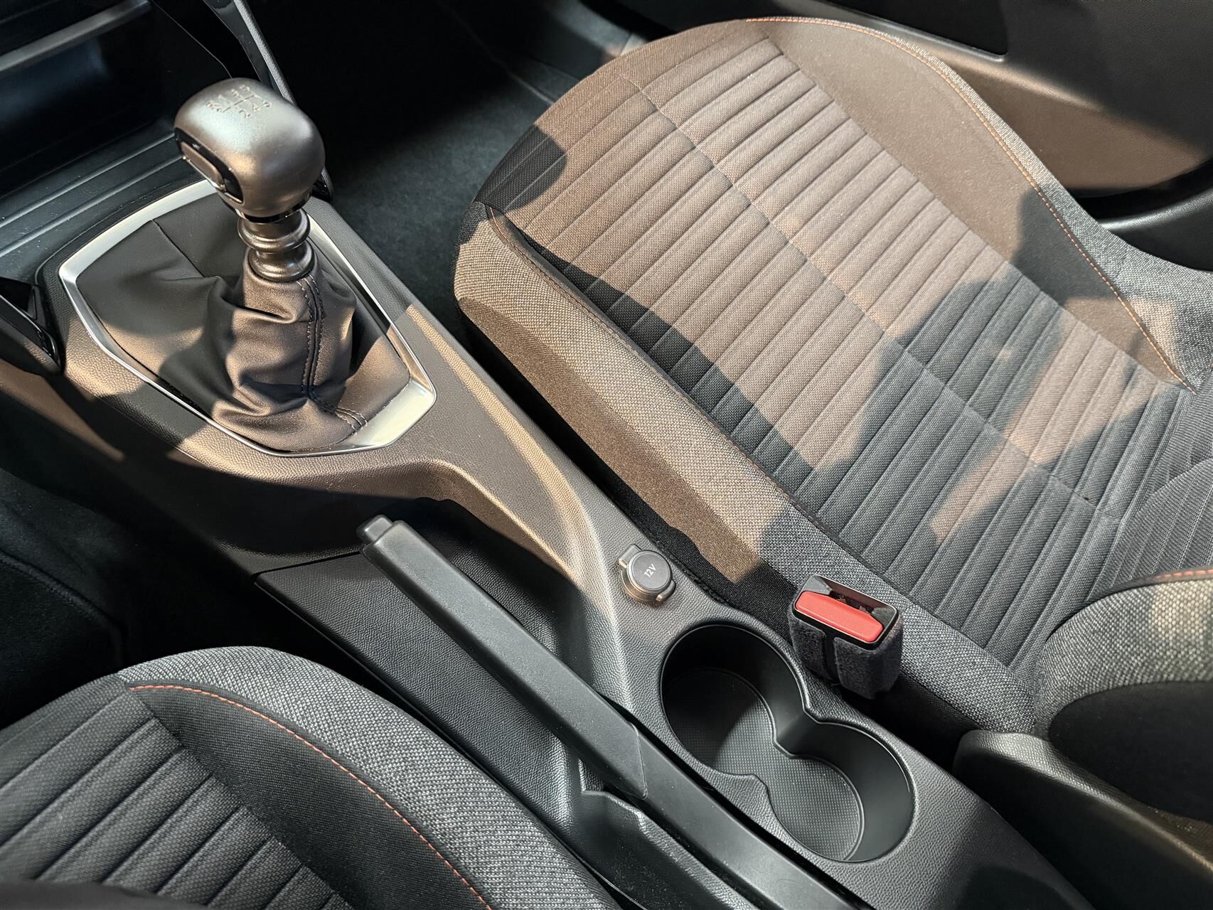 Billede af Peugeot 2008 1,2 PureTech Active Pack 100HK 5d